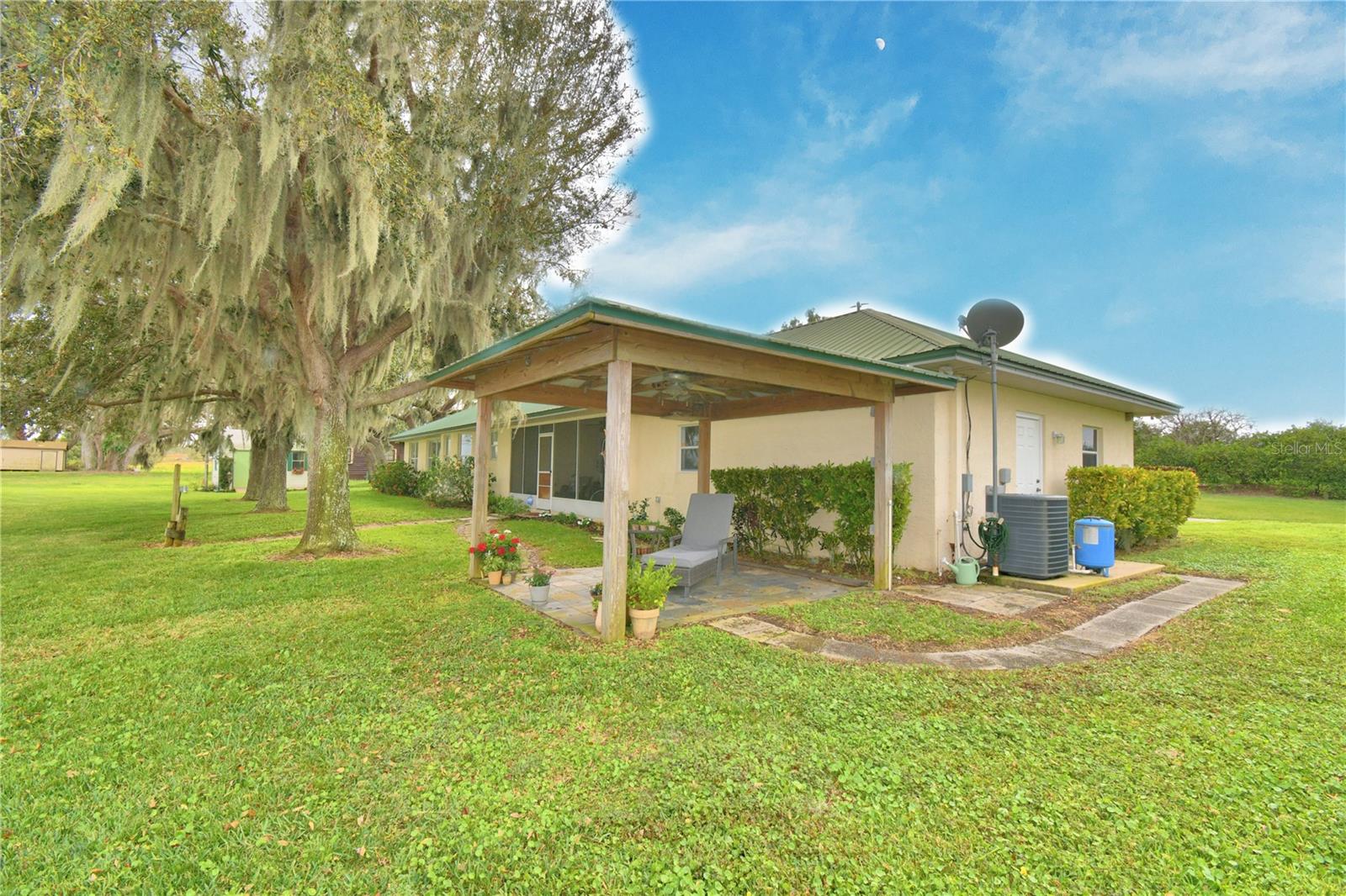 1301 S LAKE REEDY BLVD, FROSTPROOF, FL, 33843