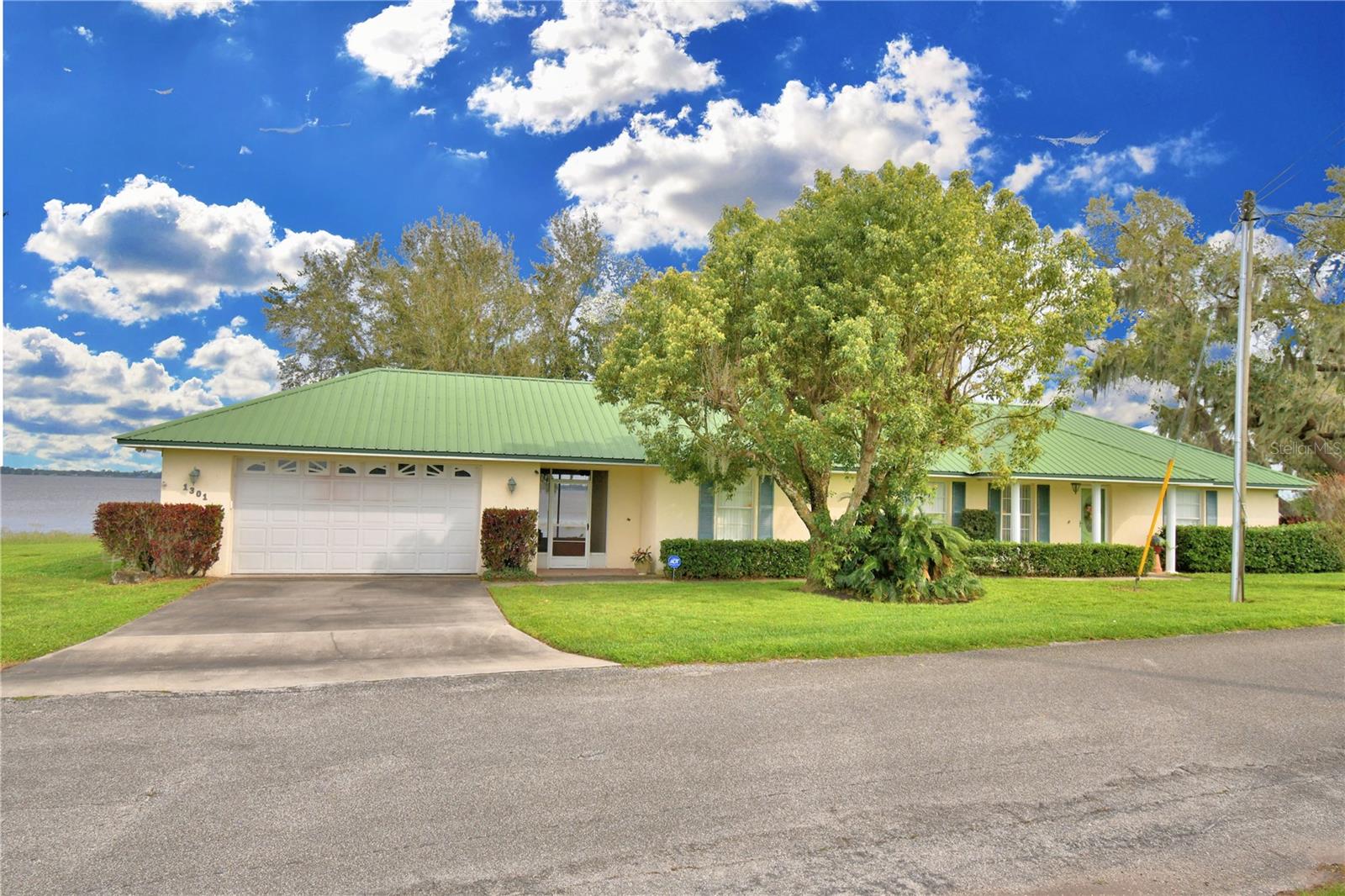 1301 S LAKE REEDY BLVD, FROSTPROOF, FL, 33843