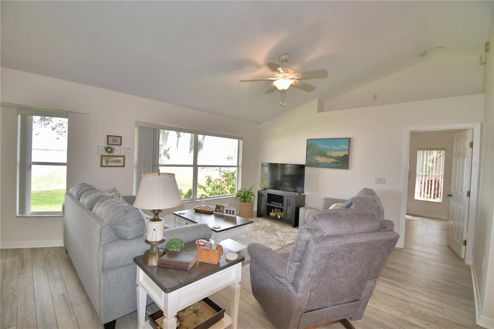 1301 S LAKE REEDY BLVD, FROSTPROOF, FL, 33843