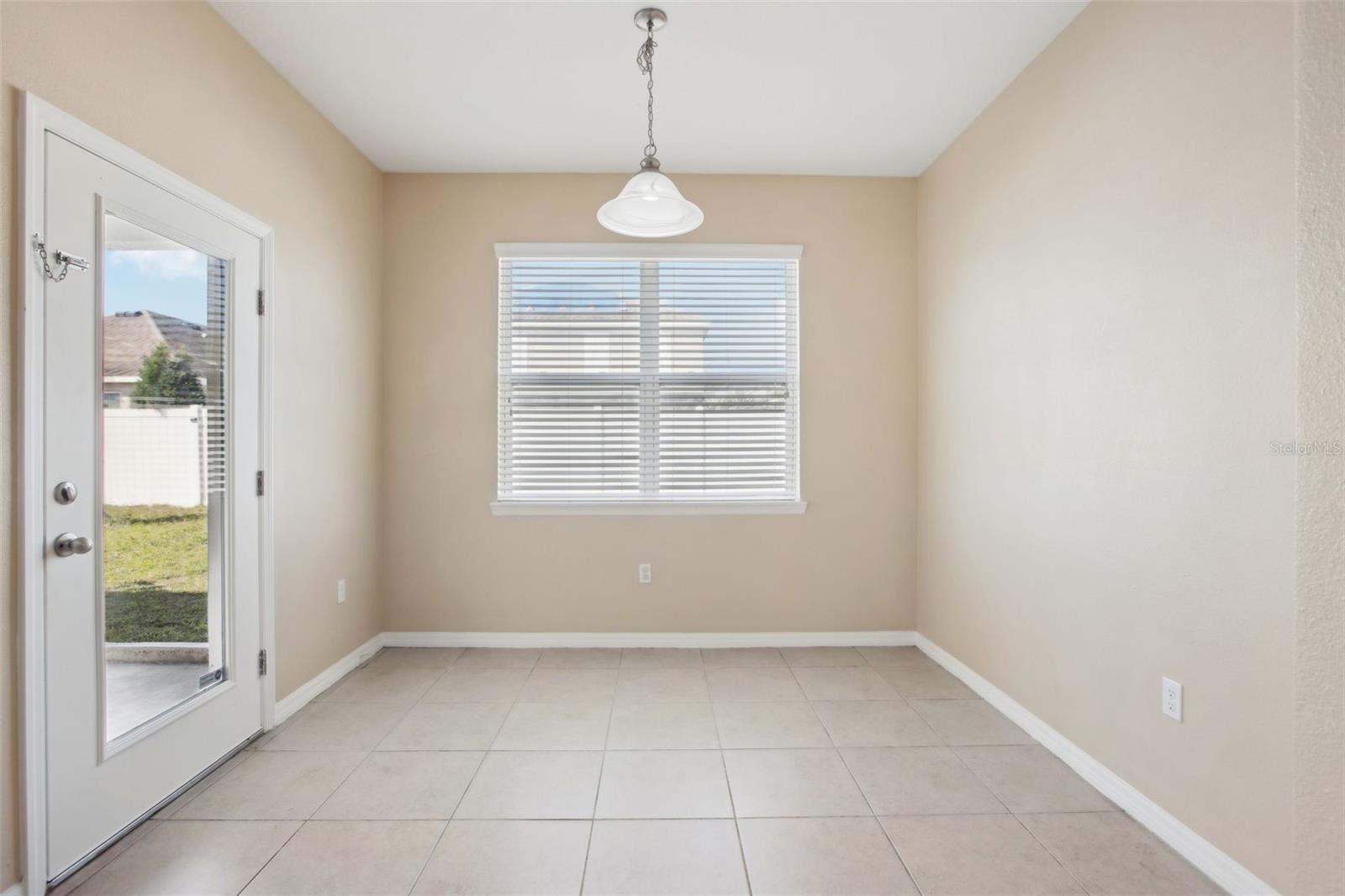 11549 TANGLE BRANCH LN, GIBSONTON, FL, 33534