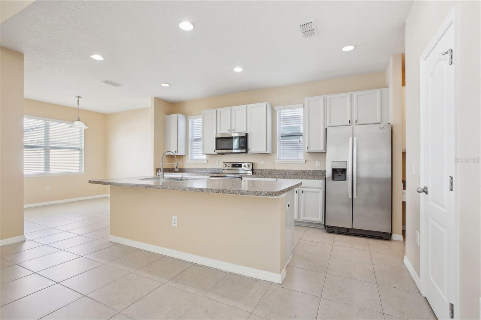 11549 TANGLE BRANCH LN, GIBSONTON, FL, 33534