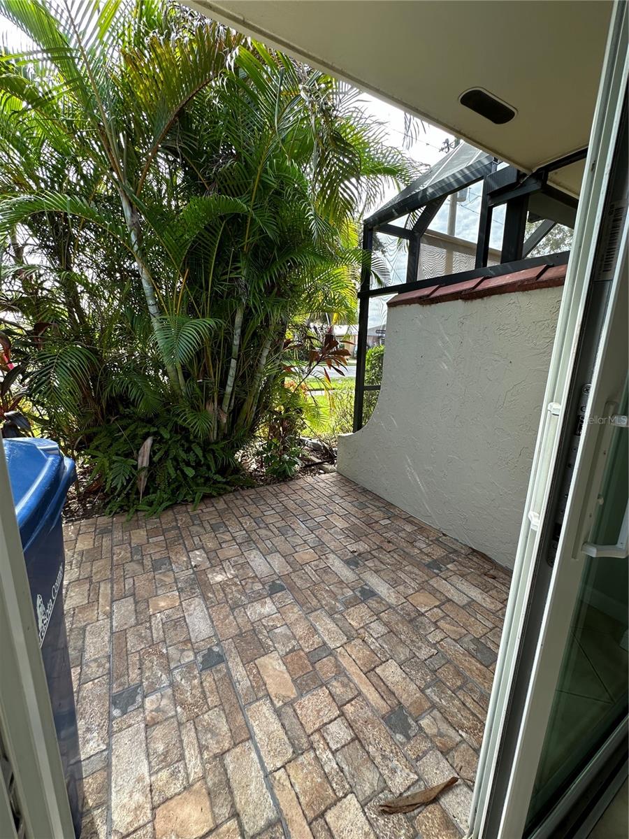 2105 PUEBLO CIR #V2, SARASOTA, FL, 34231
