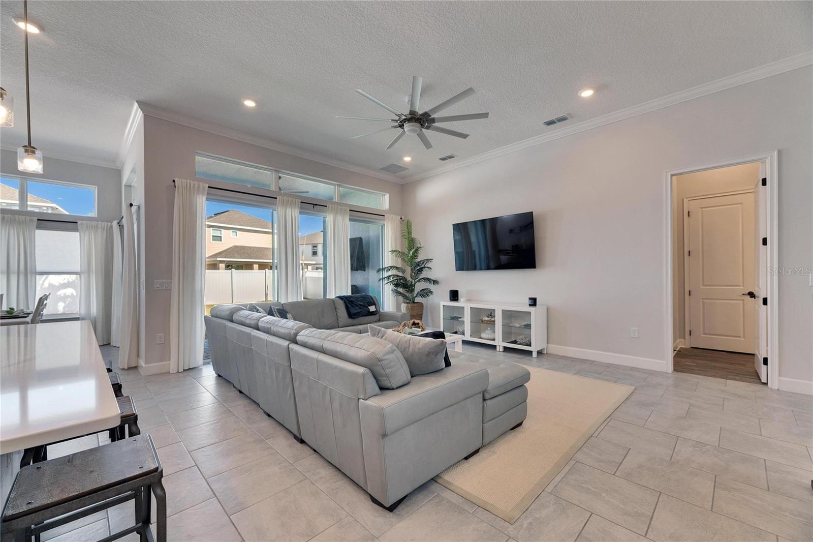 5318 WISHING ARCH DR, APOLLO BEACH, FL, 33572