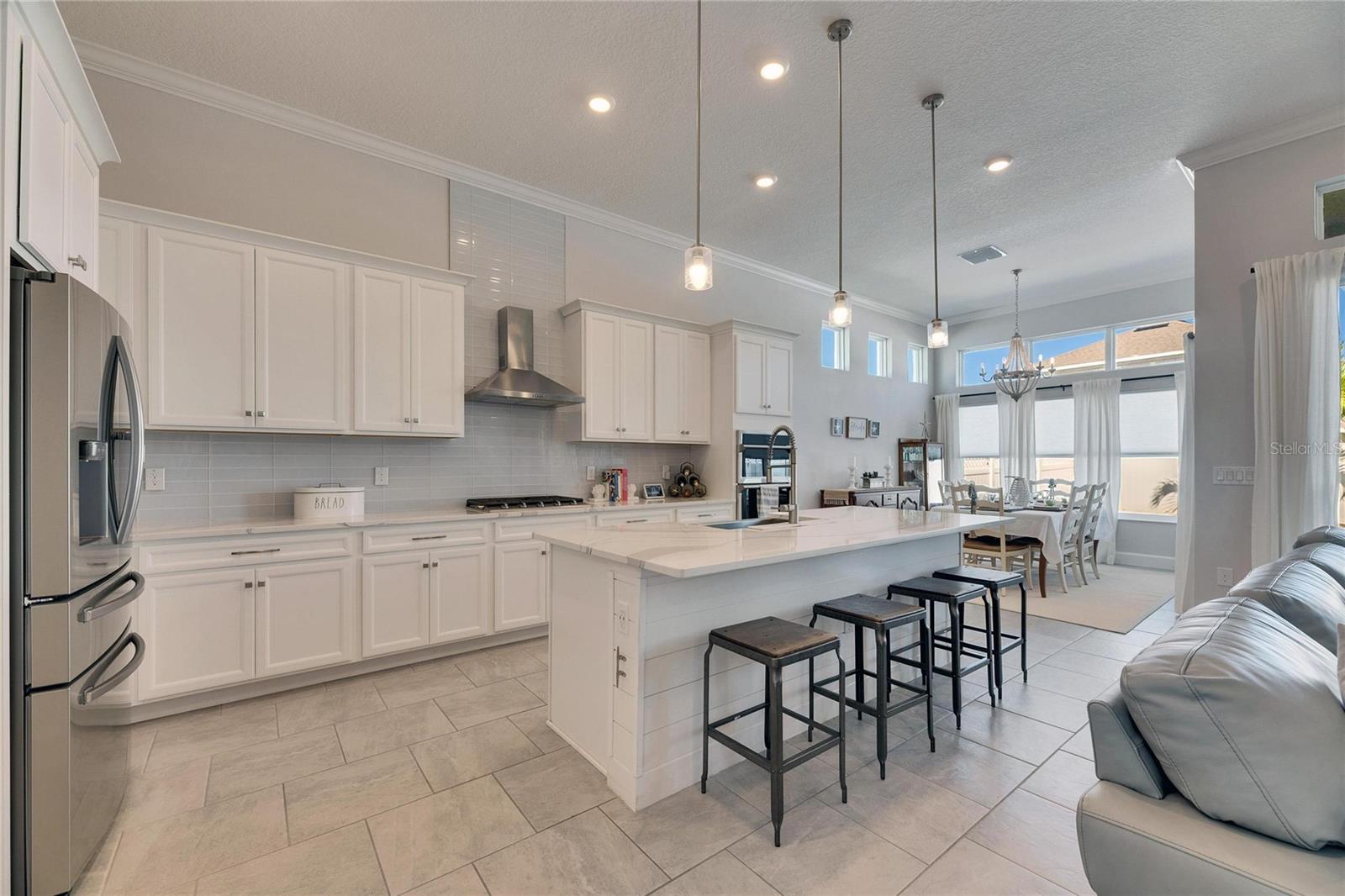 5318 WISHING ARCH DR, APOLLO BEACH, FL, 33572