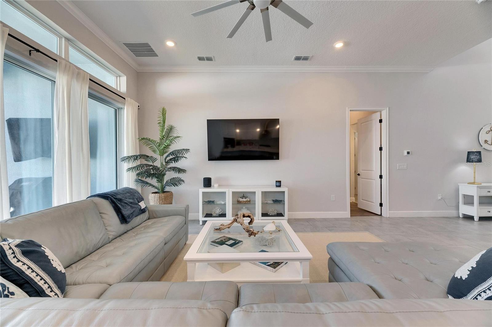 5318 WISHING ARCH DR, APOLLO BEACH, FL, 33572