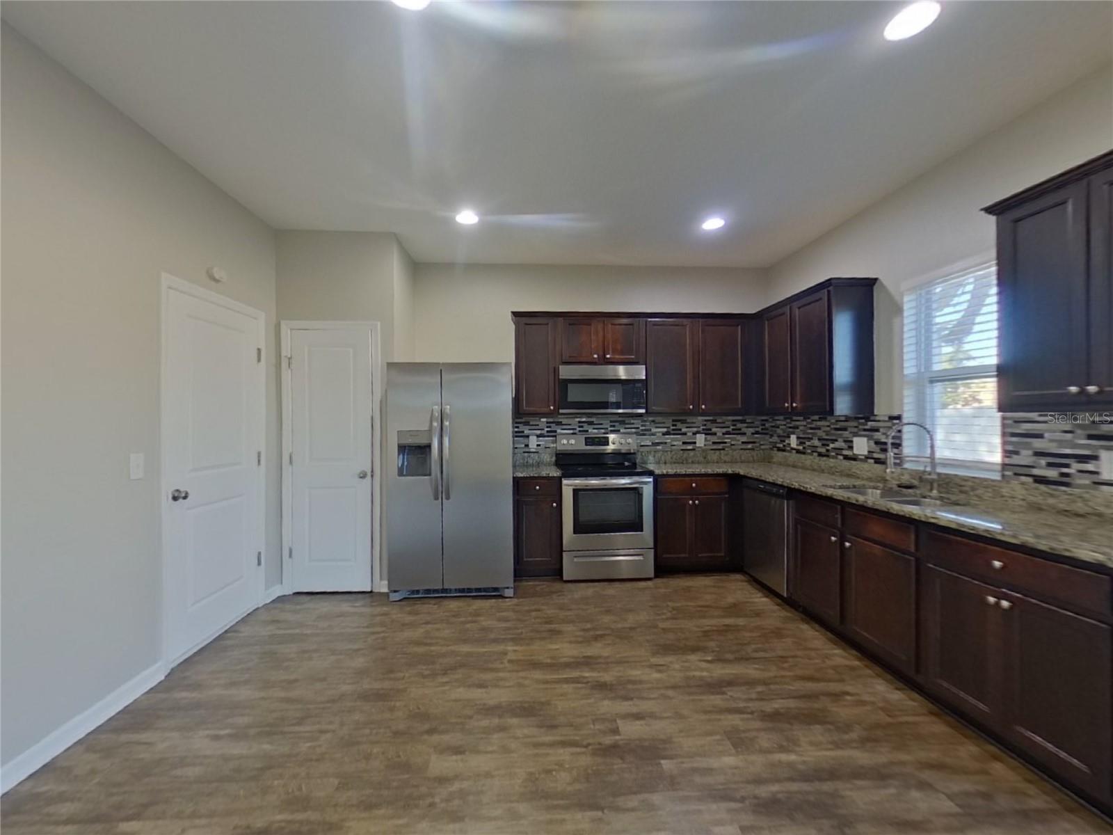 15316 ROYAL TERN BLVD, MASCOTTE, FL, 34753