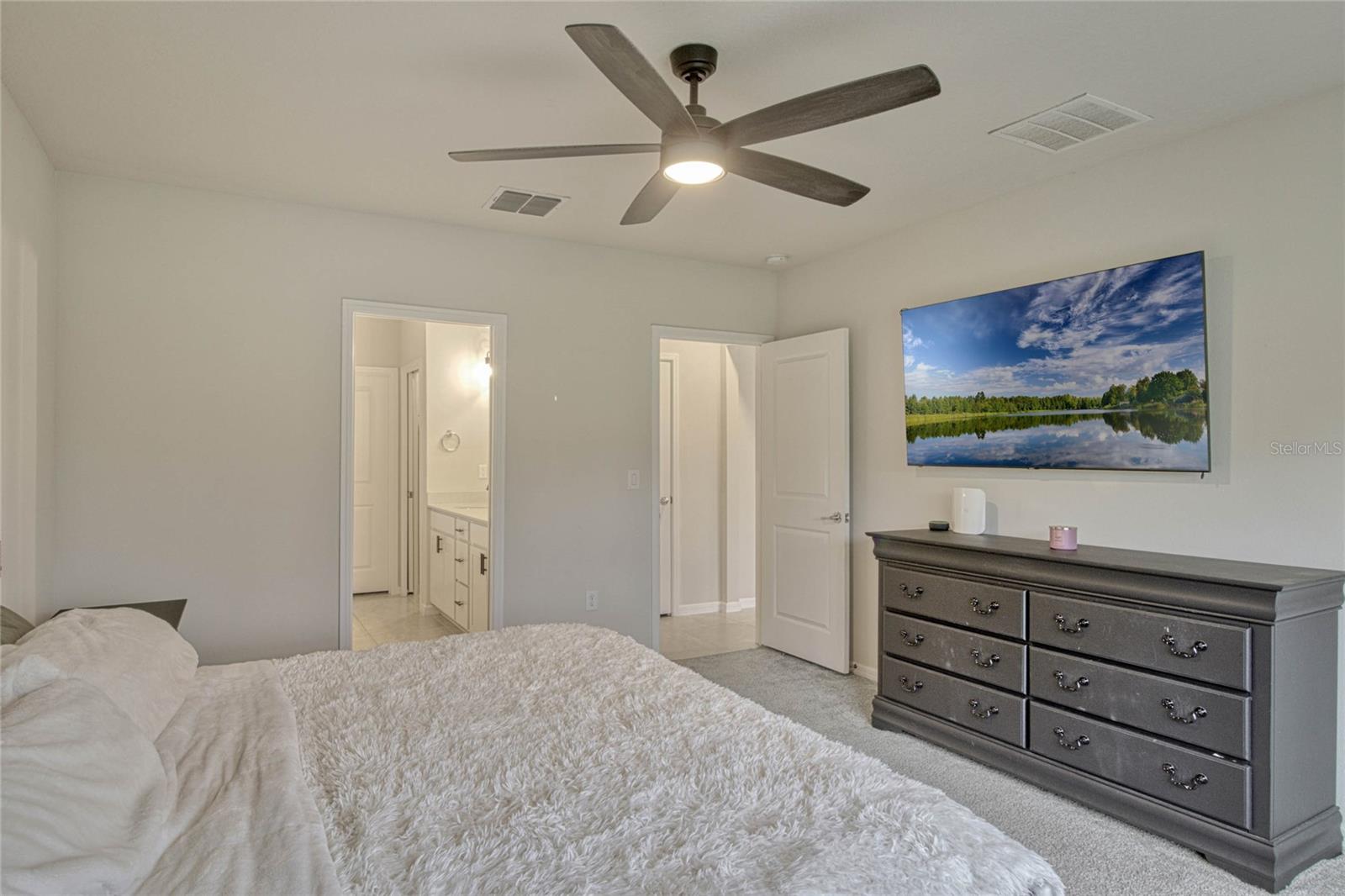 5663 KEATON SPRINGS DR, LAKELAND, FL, 33811