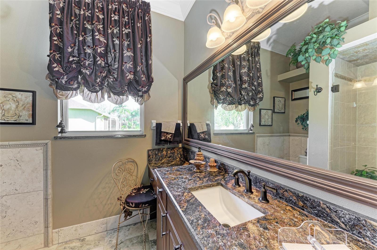 10002 CHERRY HILLS AVENUE CIR, BRADENTON, FL, 34202