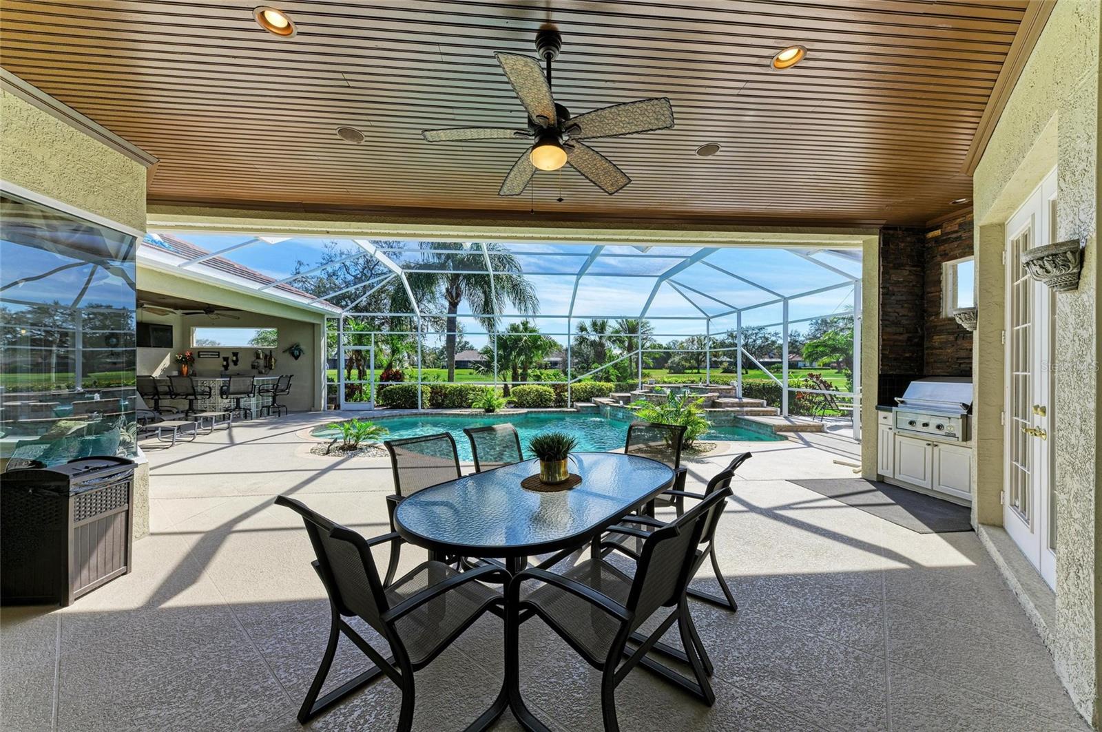 10002 CHERRY HILLS AVENUE CIR, BRADENTON, FL, 34202