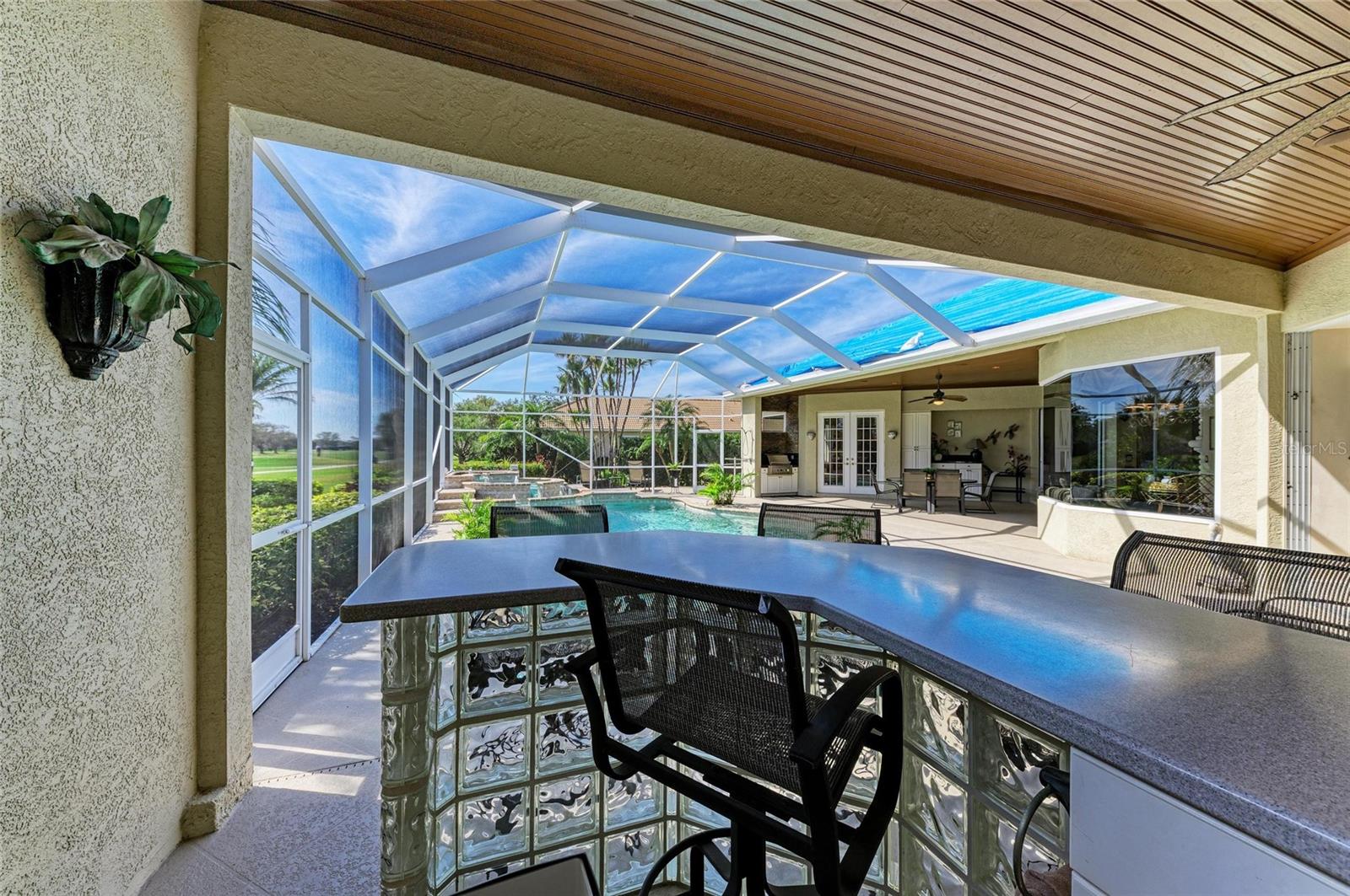10002 CHERRY HILLS AVENUE CIR, BRADENTON, FL, 34202