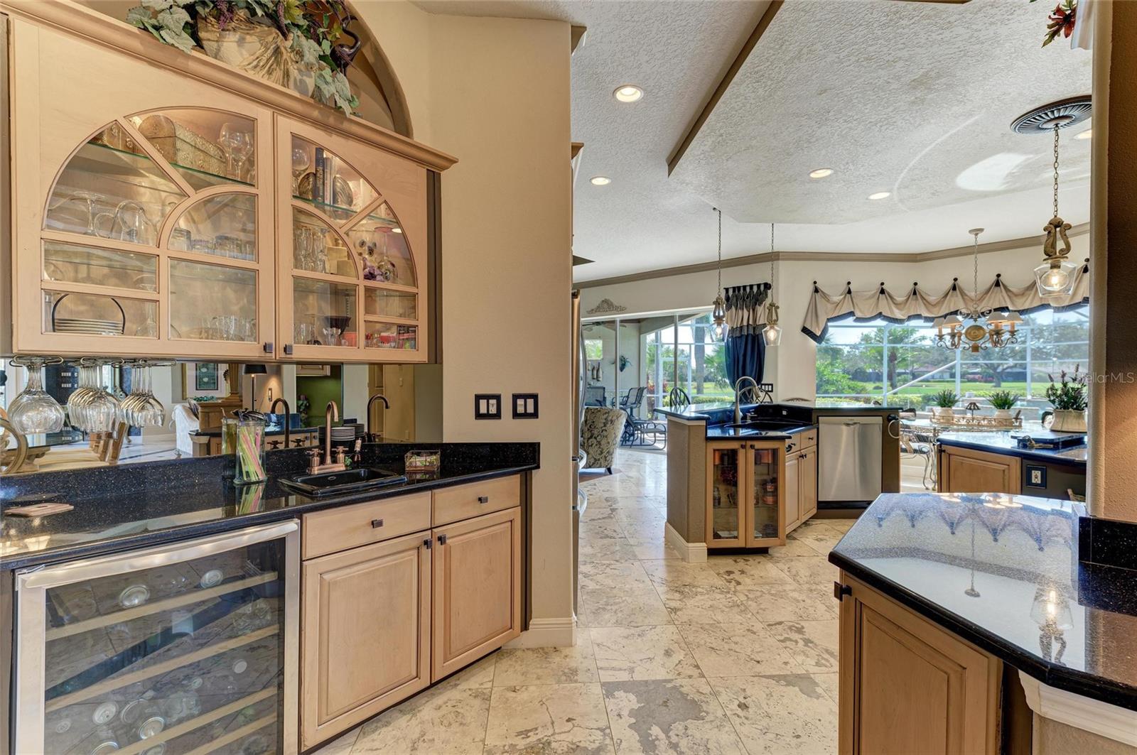 10002 CHERRY HILLS AVENUE CIR, BRADENTON, FL, 34202
