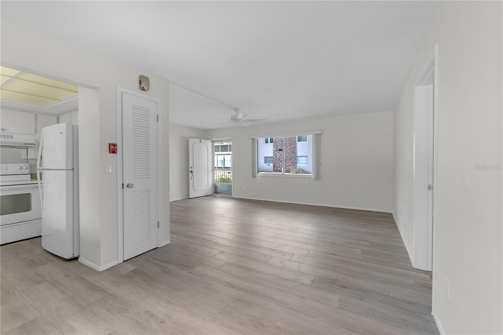 3751 S SCHOOL AVE #9, SARASOTA, FL, 34239