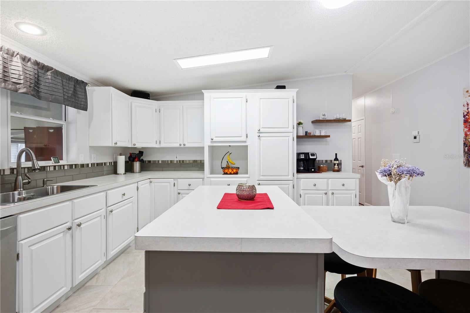 36838 TARA AVE, ZEPHYRHILLS, FL, 33542