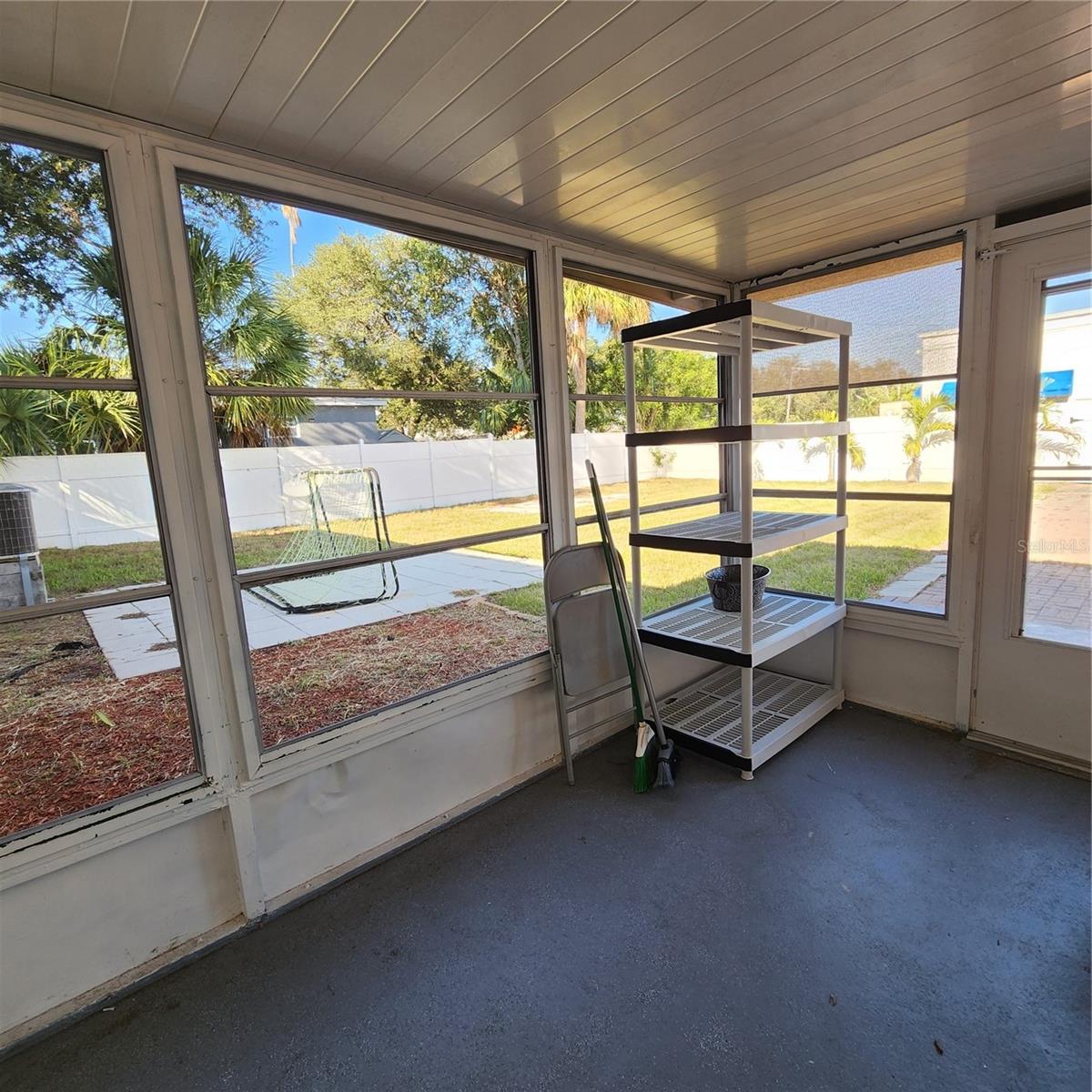 8461 5TH ST N, ST PETERSBURG, FL, 33702