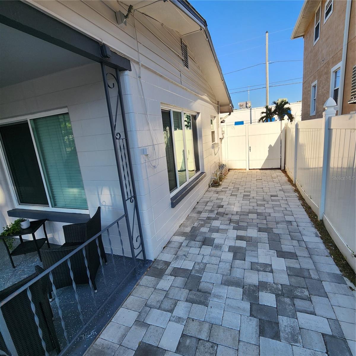 8461 5TH ST N, ST PETERSBURG, FL, 33702