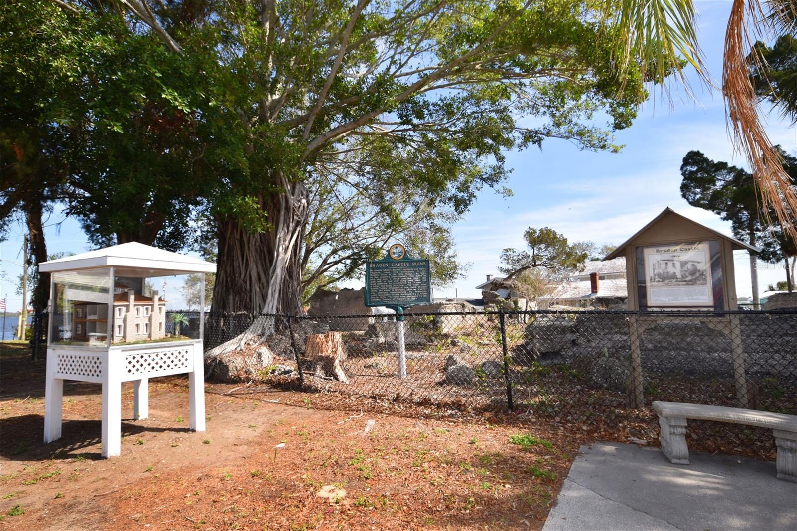 7 HIGH ST, BRADENTON, FL, 34208