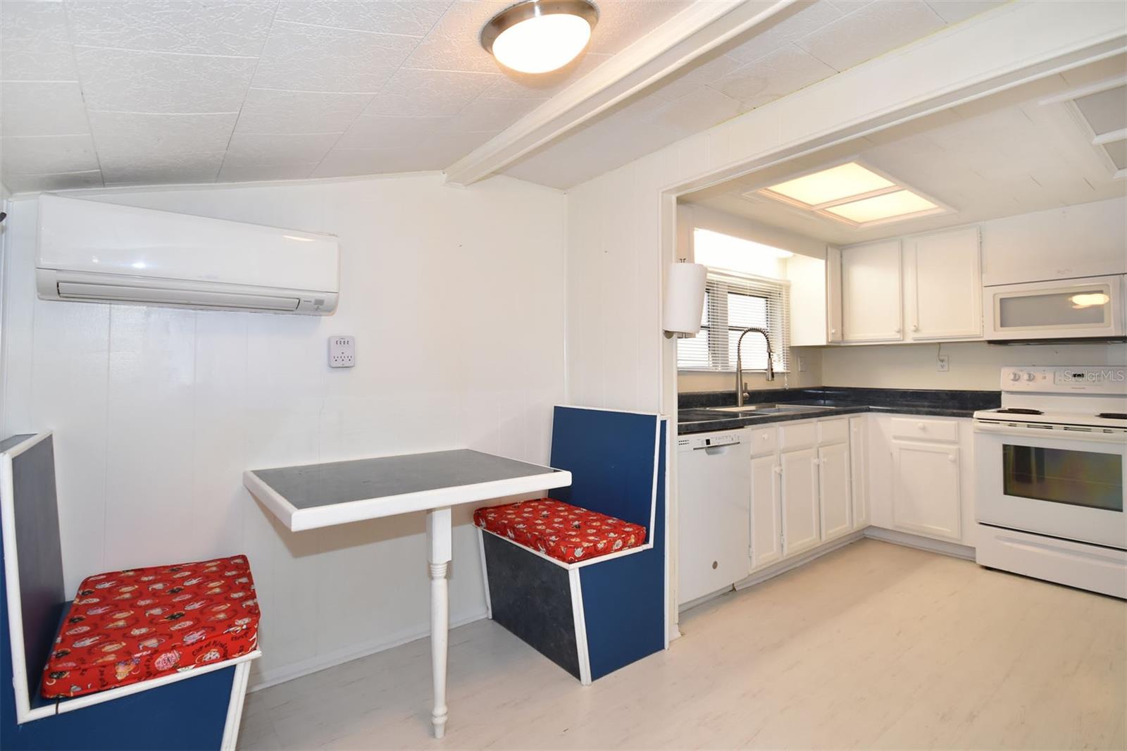 7 HIGH ST, BRADENTON, FL, 34208