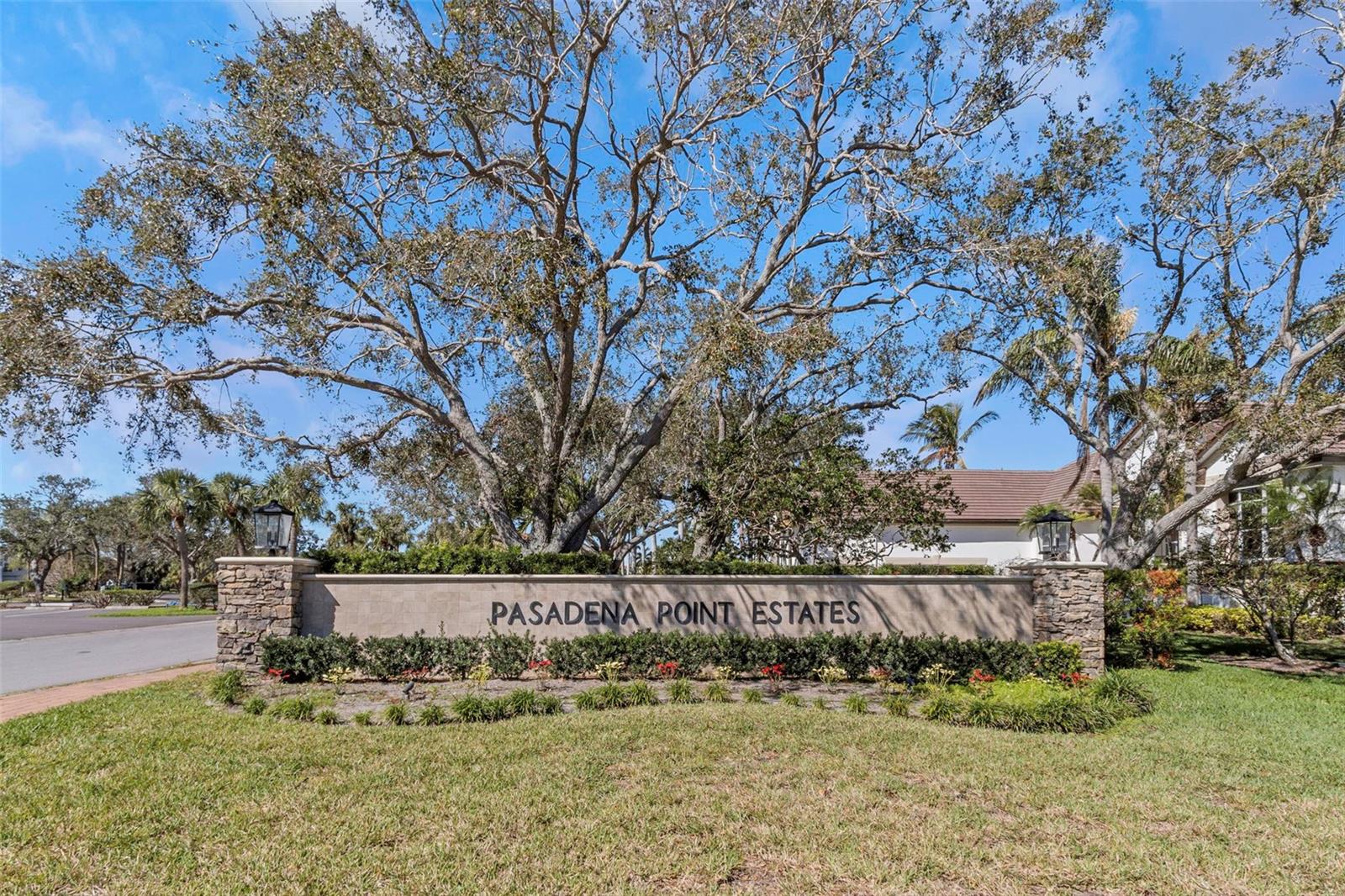 6305 PASADENA POINT BLVD, GULFPORT, FL, 33707