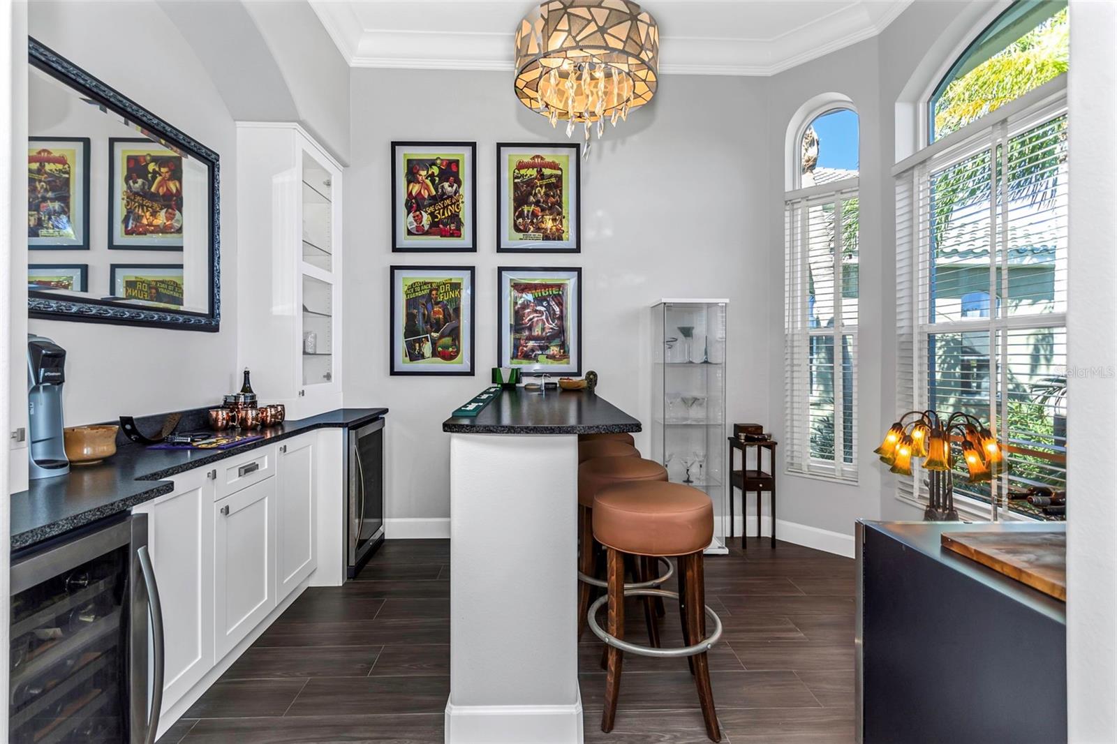 6305 PASADENA POINT BLVD, GULFPORT, FL, 33707