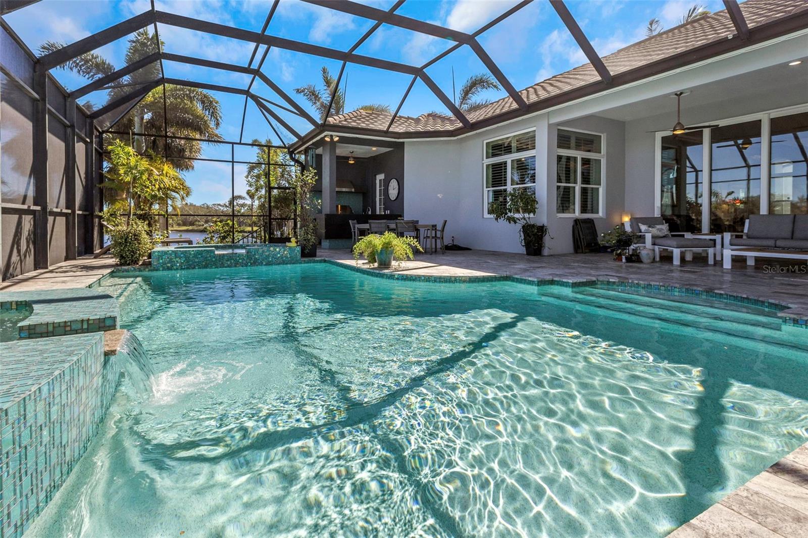 6305 PASADENA POINT BLVD, GULFPORT, FL, 33707