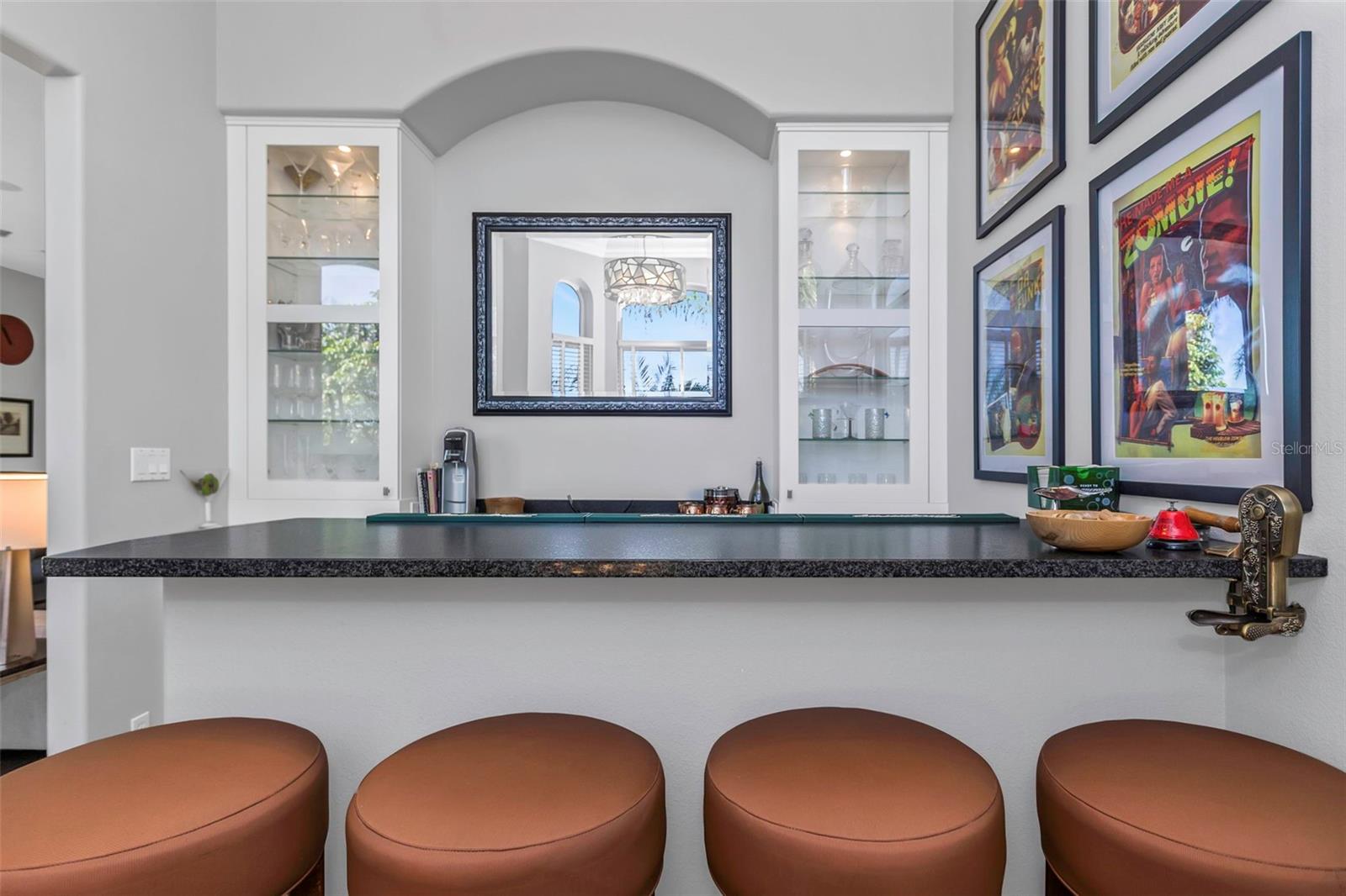 6305 PASADENA POINT BLVD, GULFPORT, FL, 33707