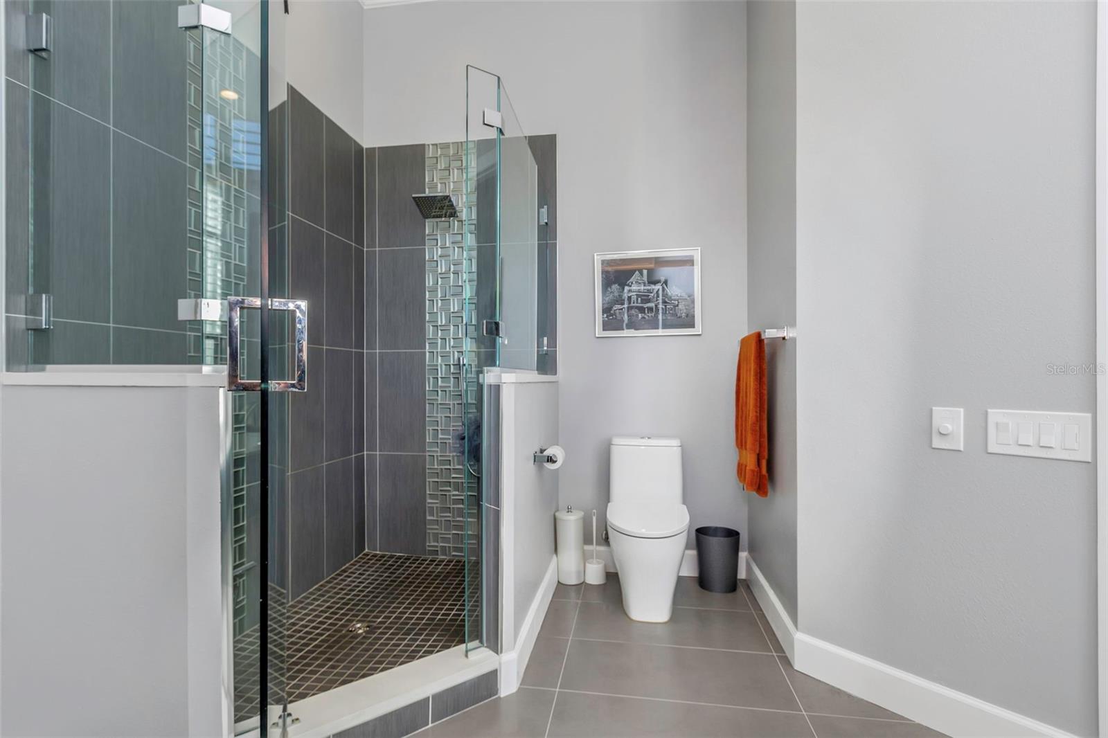 6305 PASADENA POINT BLVD, GULFPORT, FL, 33707