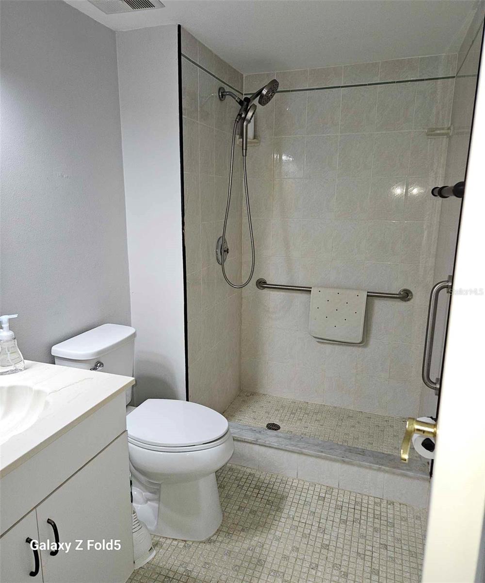 640 N NOVA RD #107, ORMOND BEACH, FL, 32174