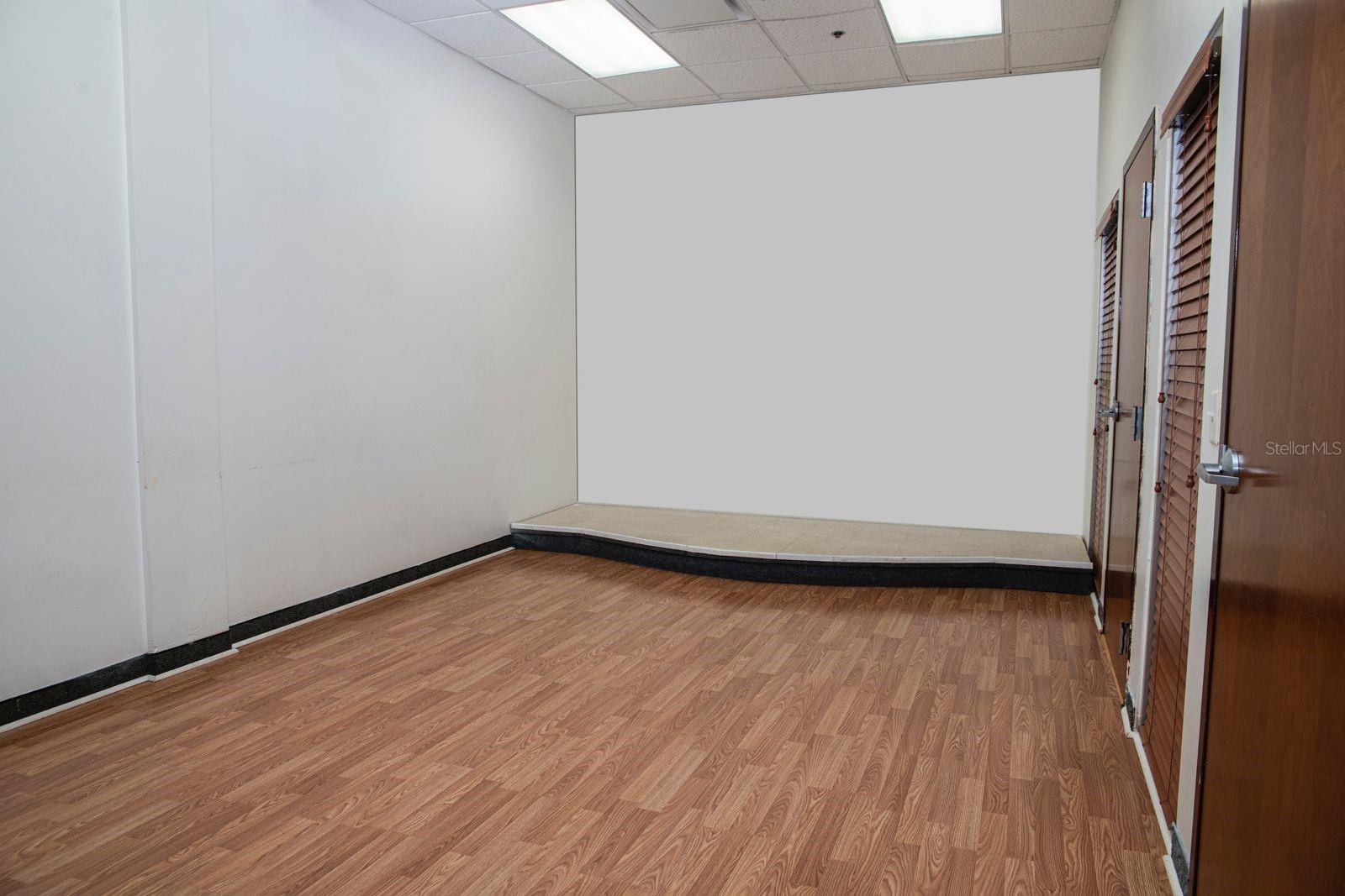 7901 KINGSPOINTE PKWY #30, ORLANDO, FL, 32819