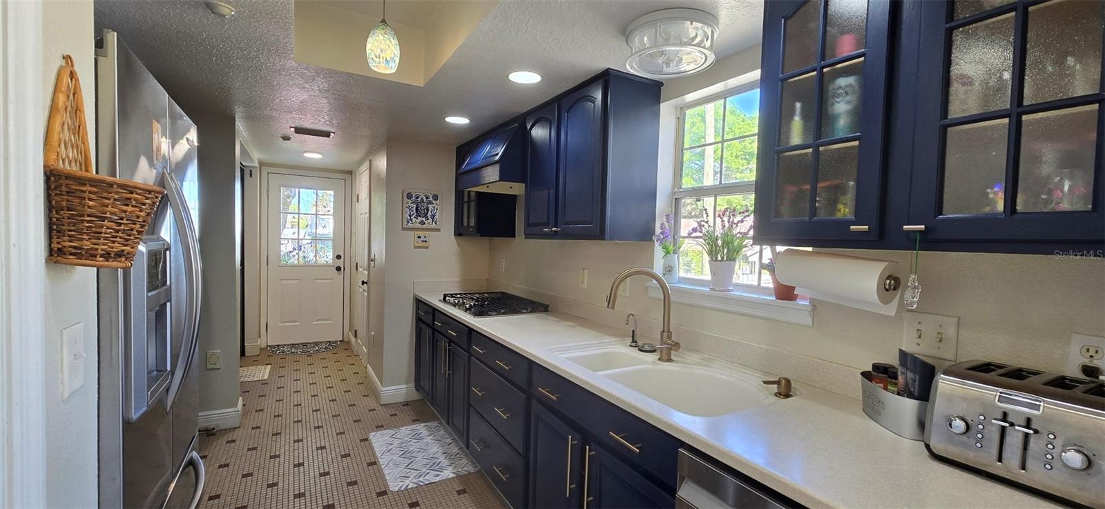 5748 MASSACHUSETTS AVE, NEW PORT RICHEY, FL, 34652