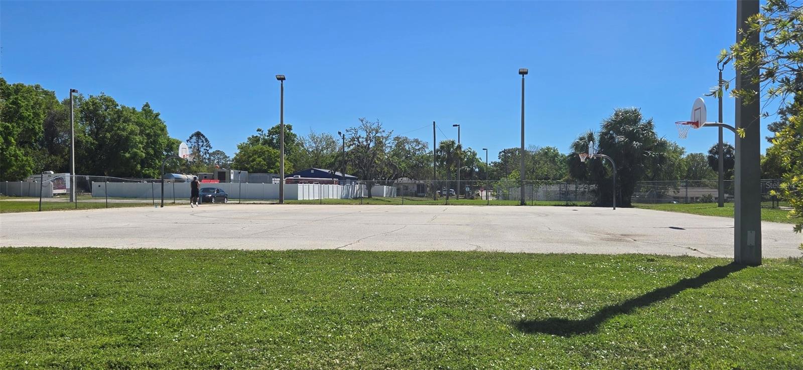 5748 MASSACHUSETTS AVE, NEW PORT RICHEY, FL, 34652