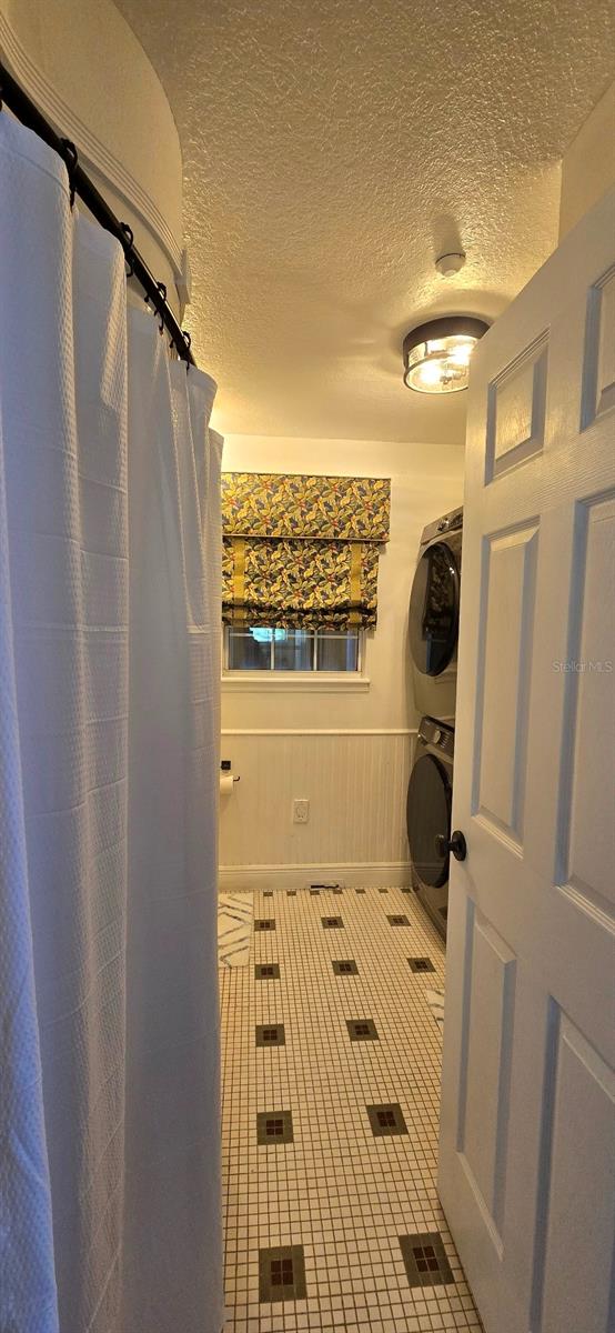 5748 MASSACHUSETTS AVE, NEW PORT RICHEY, FL, 34652