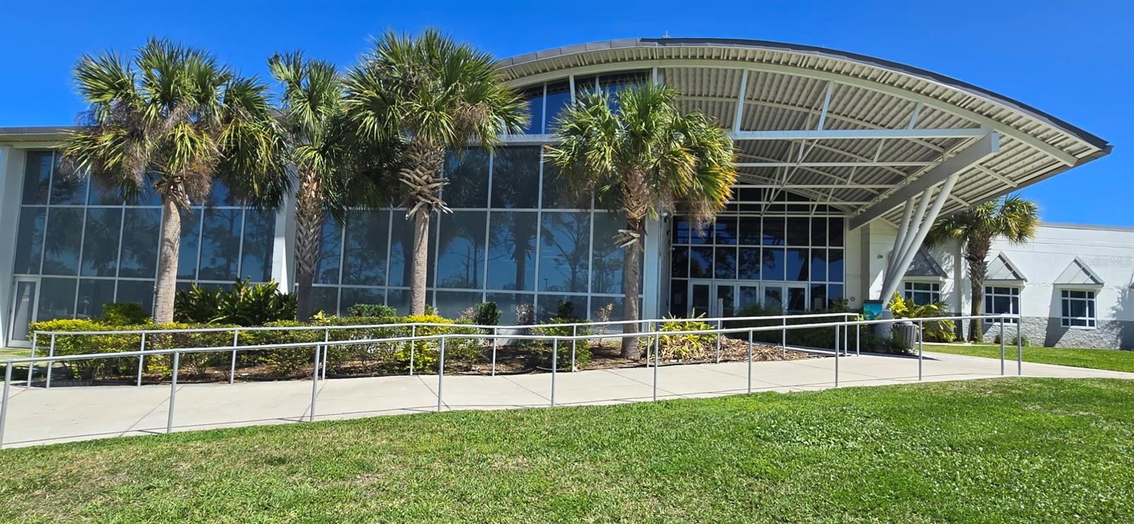 5748 MASSACHUSETTS AVE, NEW PORT RICHEY, FL, 34652