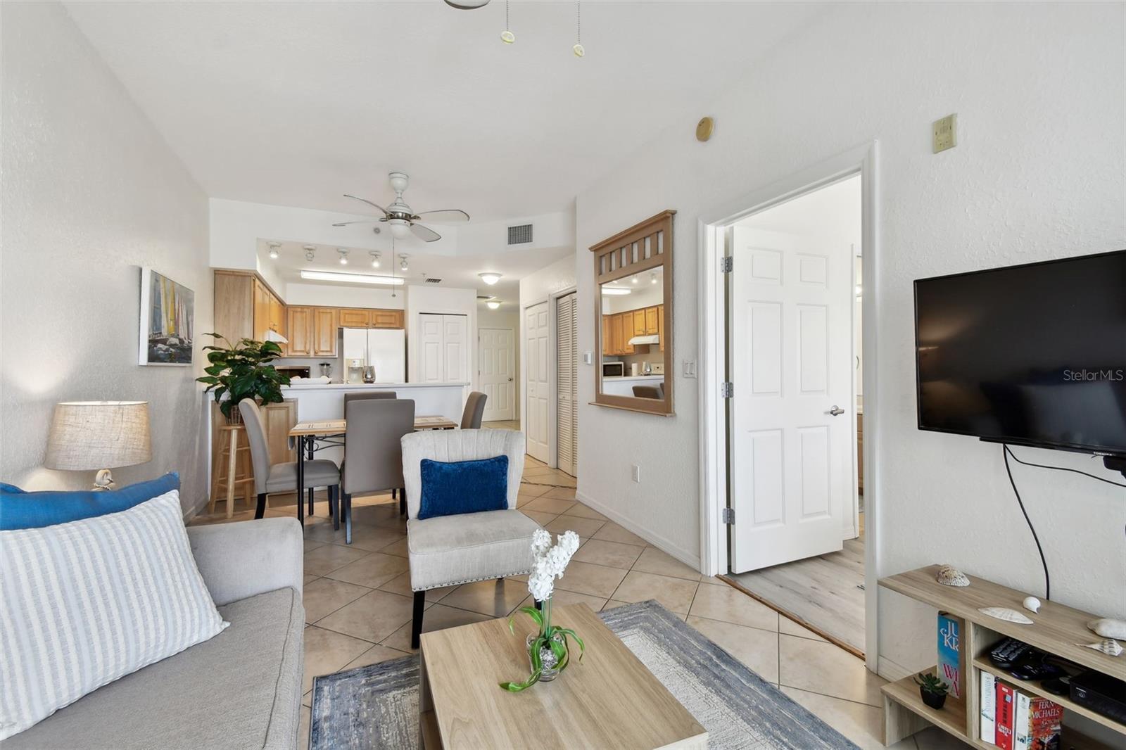 13999 GULF BLVD #302, MADEIRA BEACH, FL, 33708