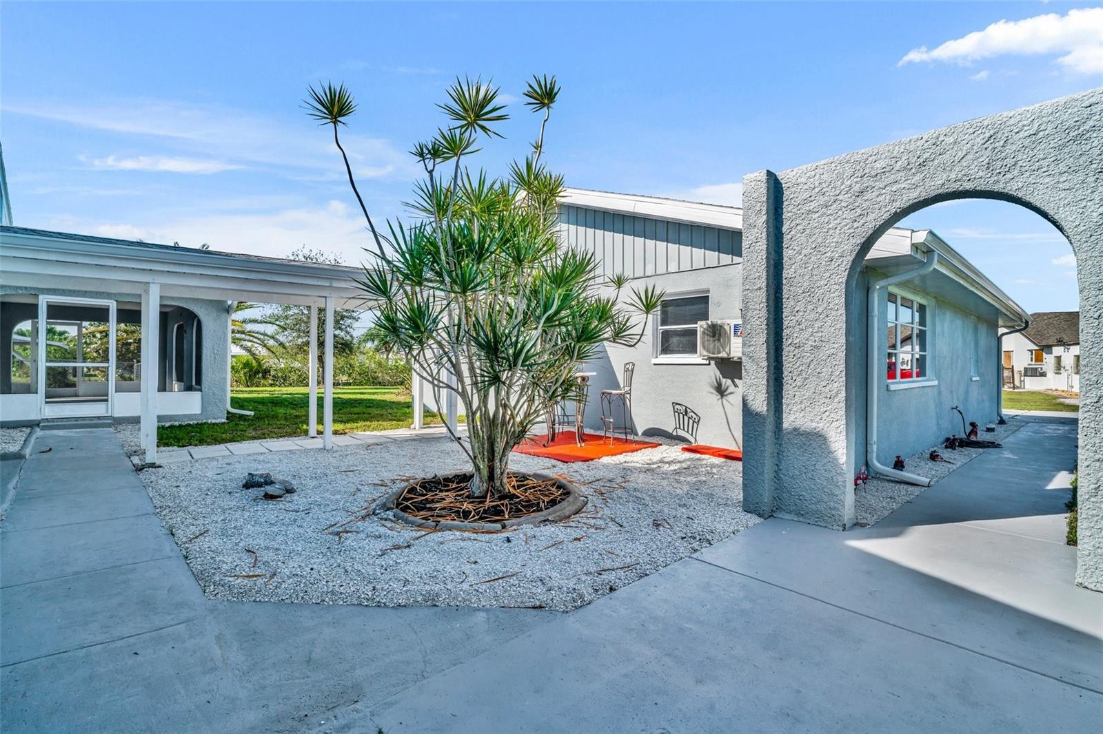 541 RIDGECREST DR, PUNTA GORDA, FL, 33982