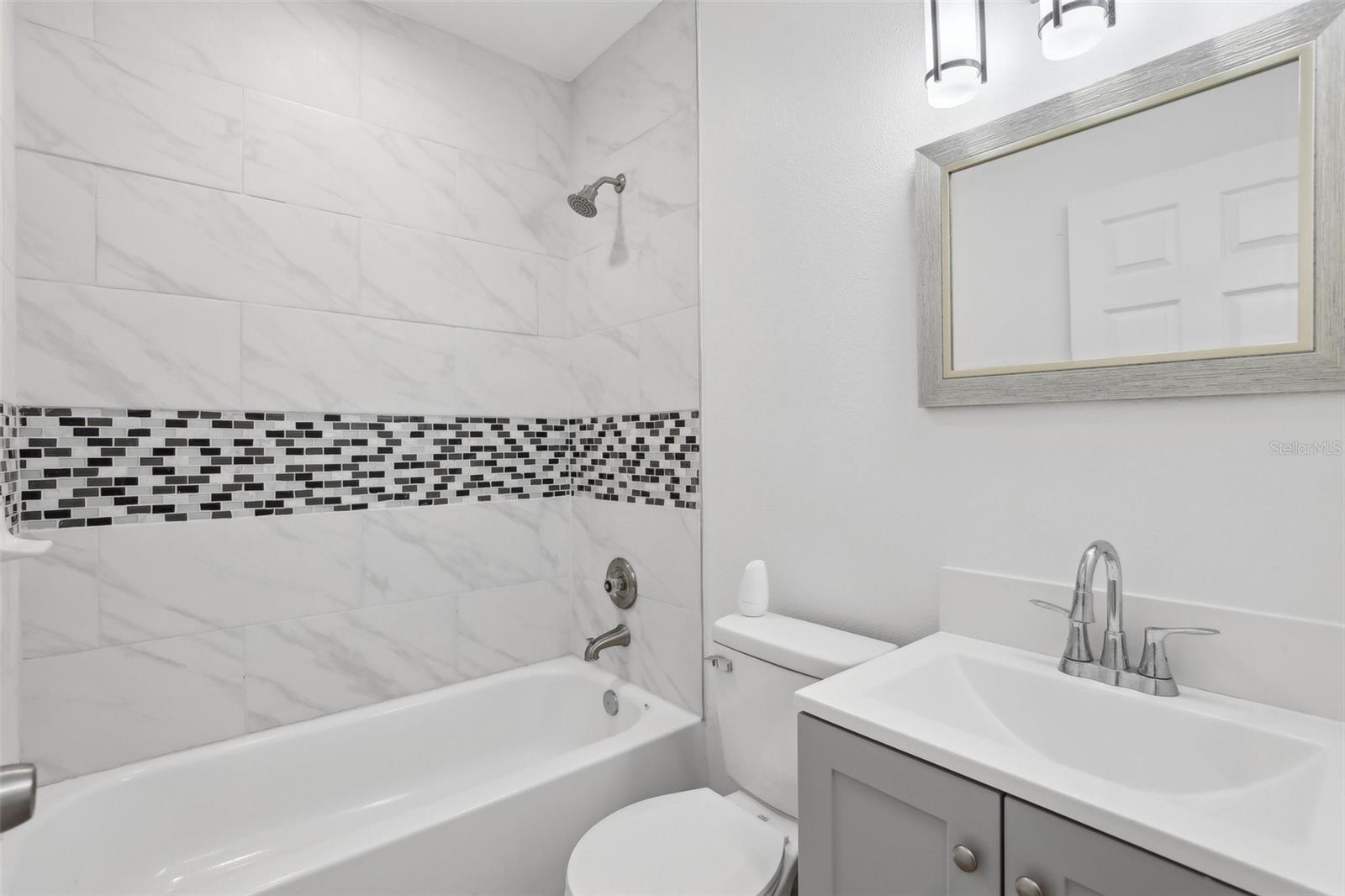 2206 W PINE ST, ORLANDO, FL, 32805