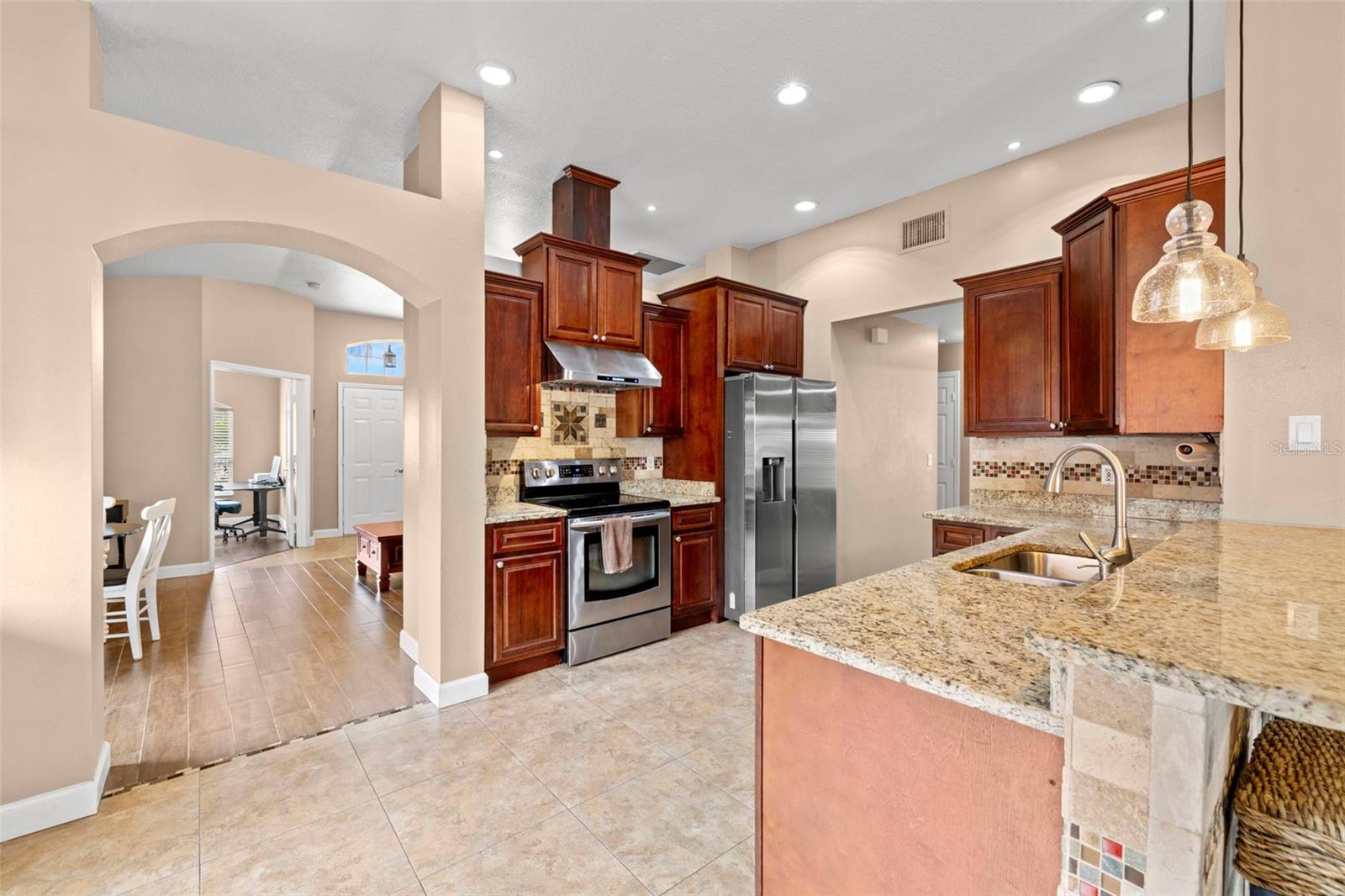 10454 CRESTFIELD DR, RIVERVIEW, FL, 33569