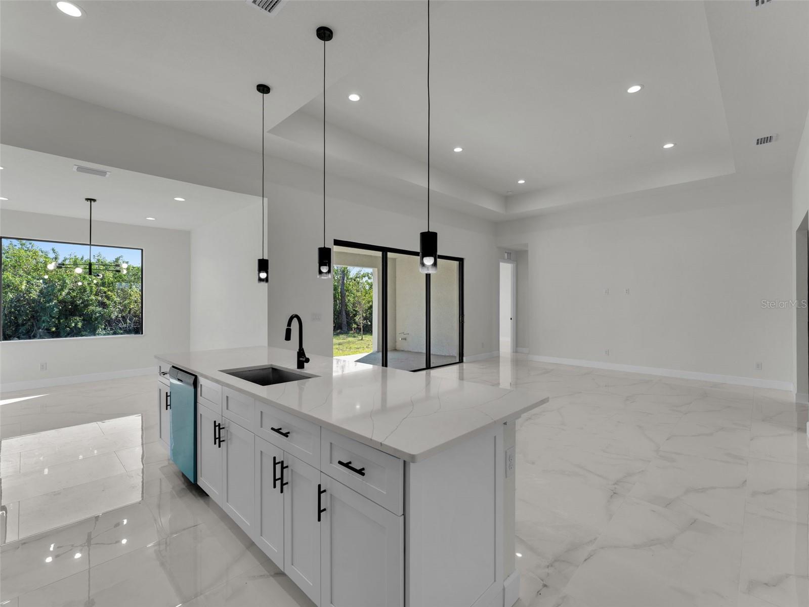 14207 FORT WORTH CIR, PORT CHARLOTTE, FL, 33981