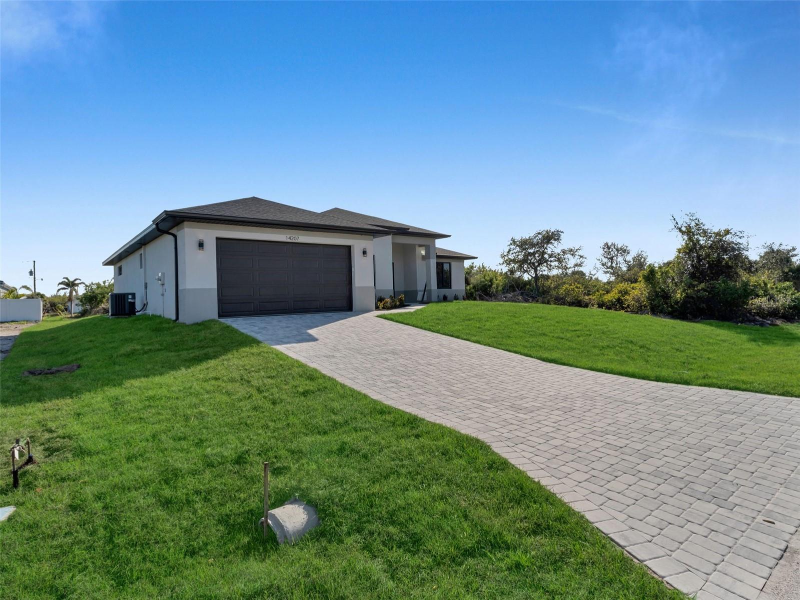 14207 FORT WORTH CIR, PORT CHARLOTTE, FL, 33981