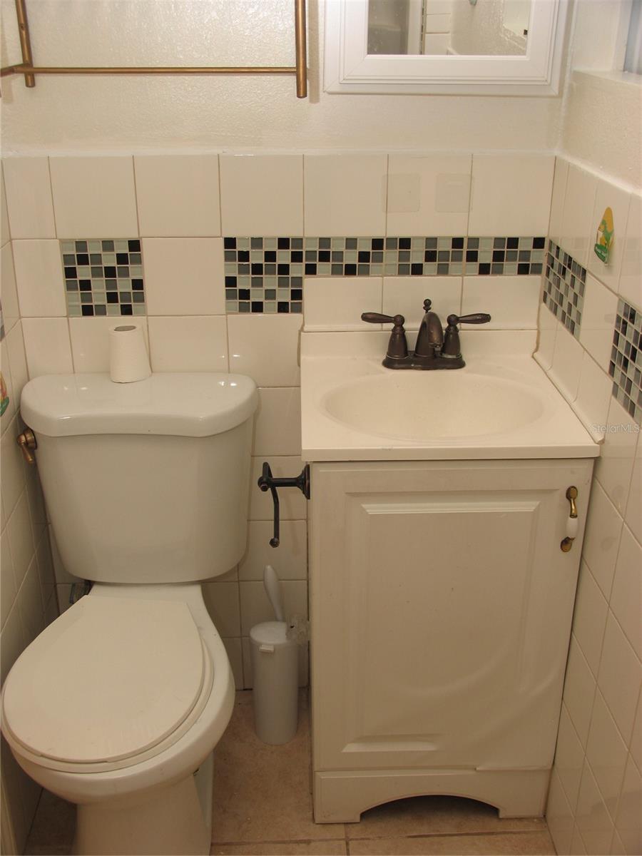 204 EDGEWOOD AVE, CRESCENT CITY, FL, 32112