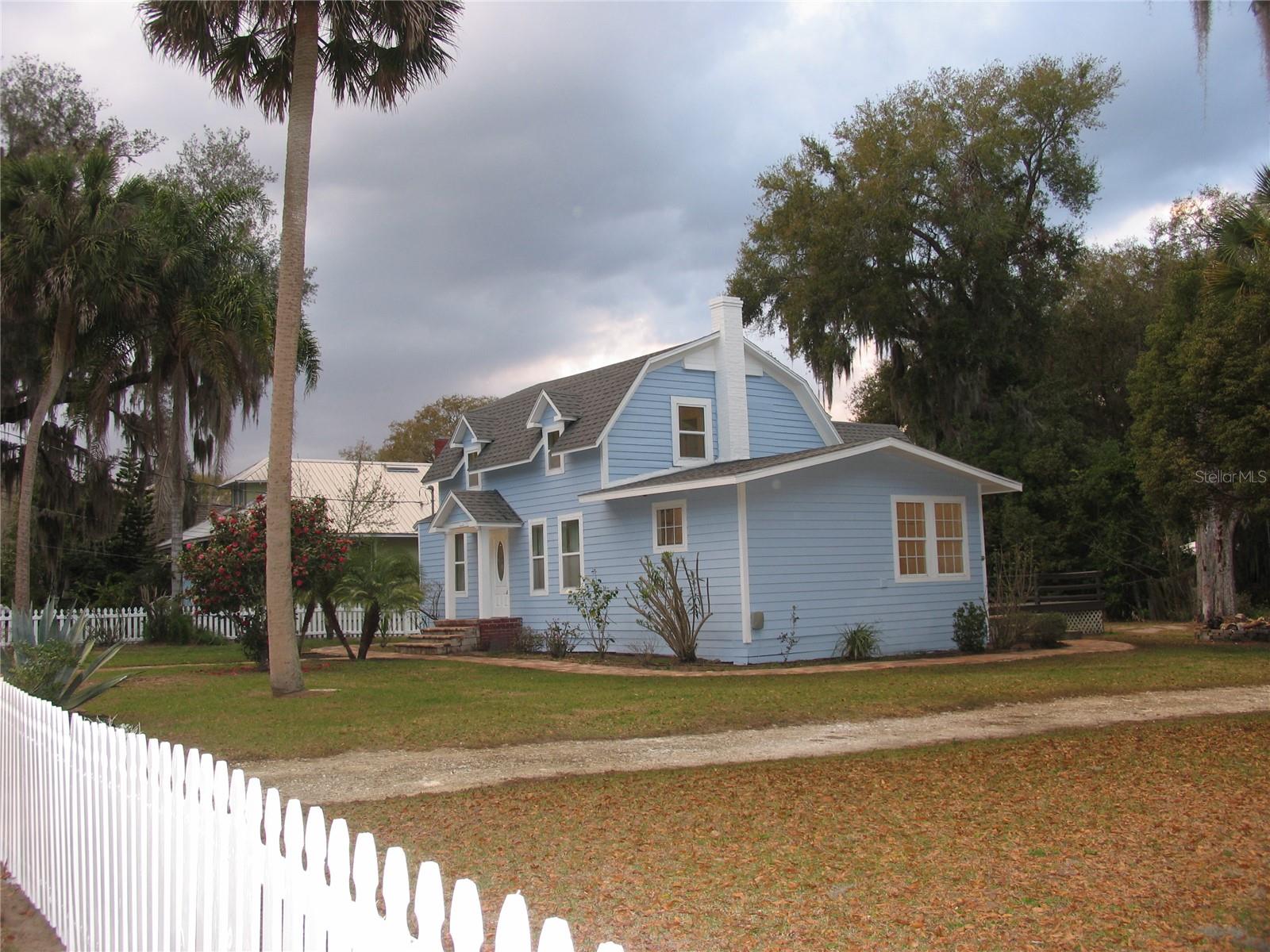204 EDGEWOOD AVE, CRESCENT CITY, FL, 32112