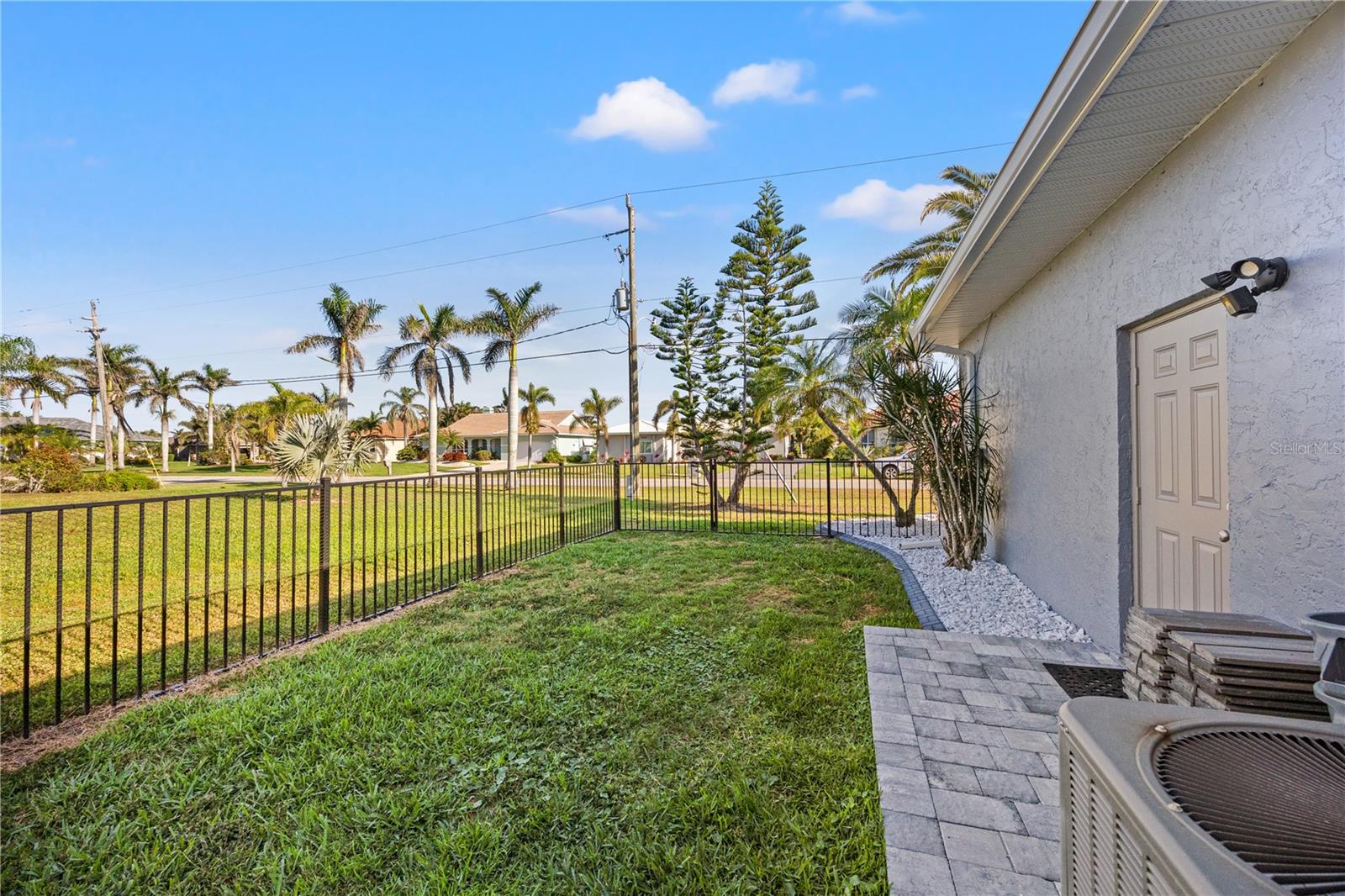 3336 TRIPOLI BLVD, PUNTA GORDA, FL, 33950