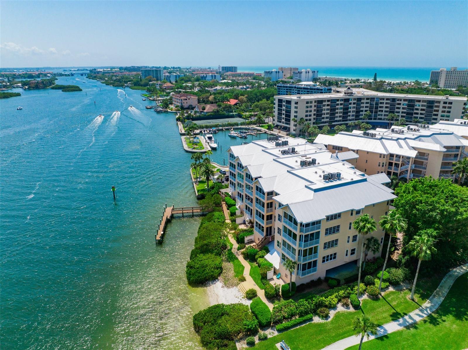 1280 DOLPHIN BAY WAY #402, SARASOTA, FL, 34242
