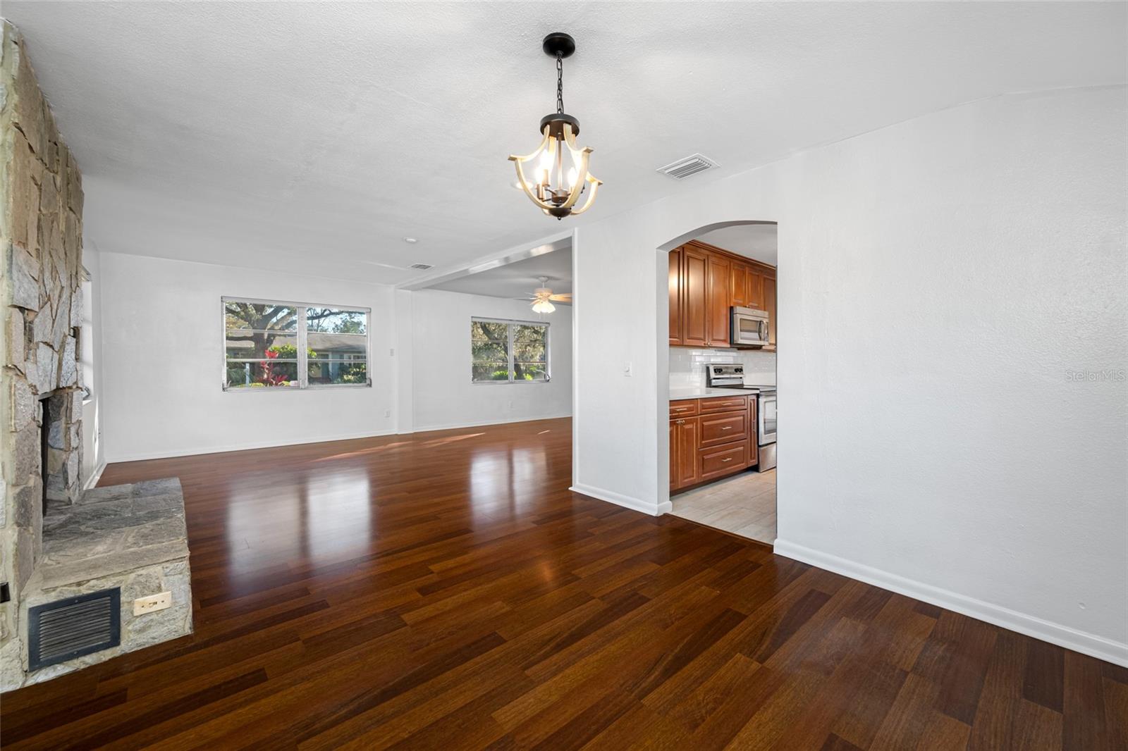 1540 WALNUT ST, CLEARWATER, FL, 33755