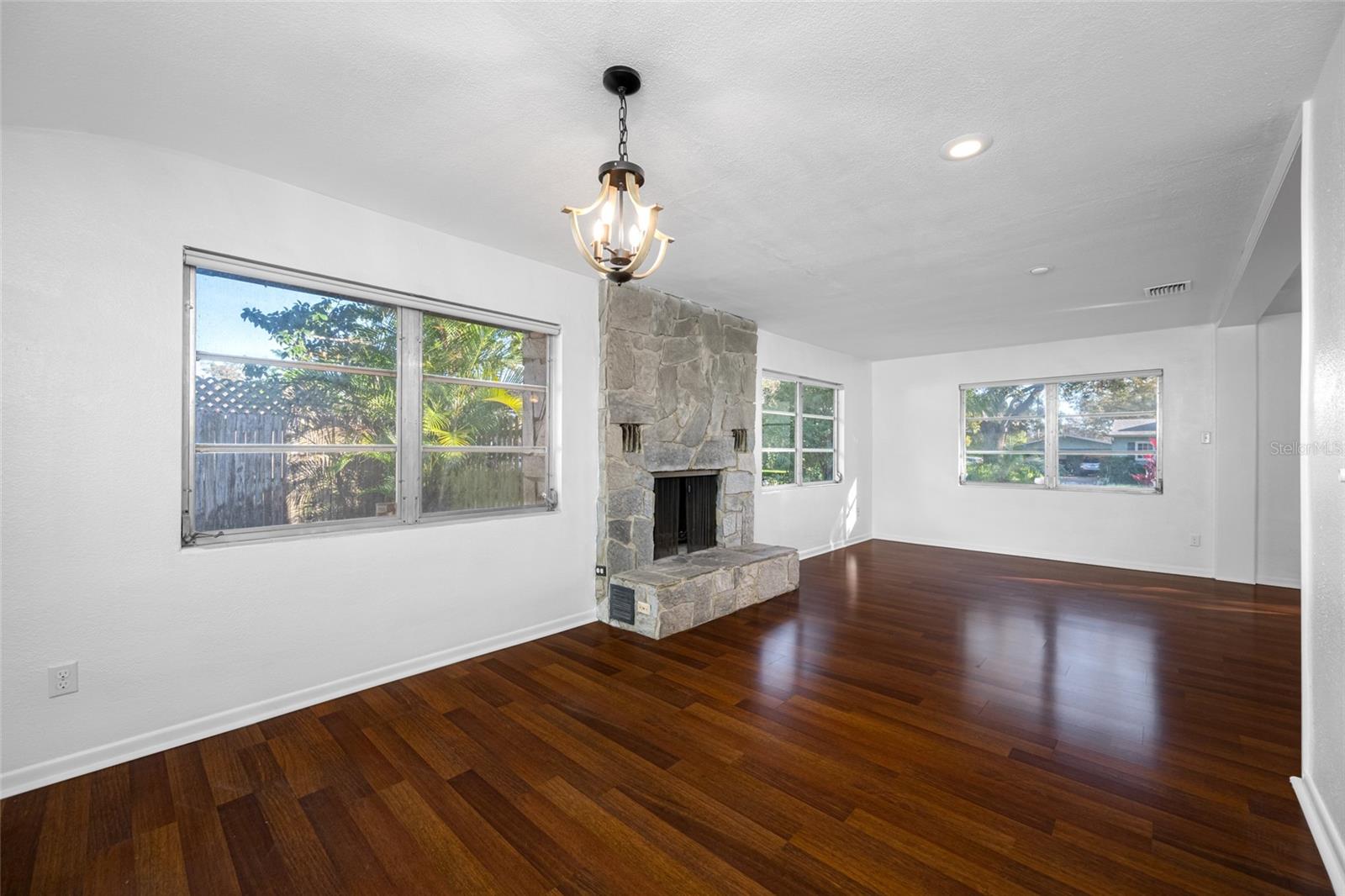 1540 WALNUT ST, CLEARWATER, FL, 33755