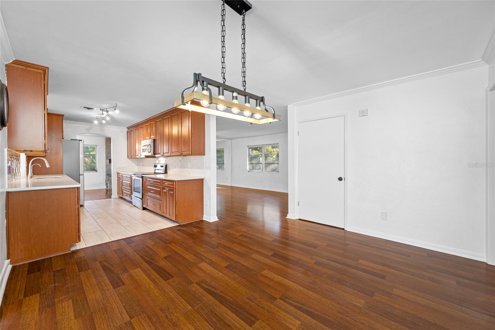 1540 WALNUT ST, CLEARWATER, FL, 33755