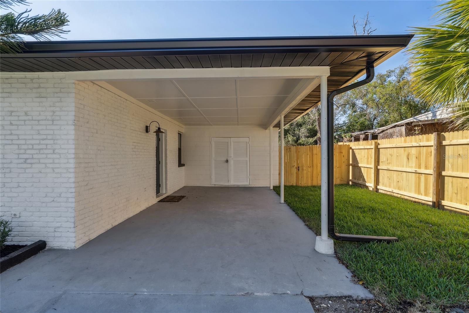 205 MISSION HILLS AVE, TEMPLE TERRACE, FL, 33617