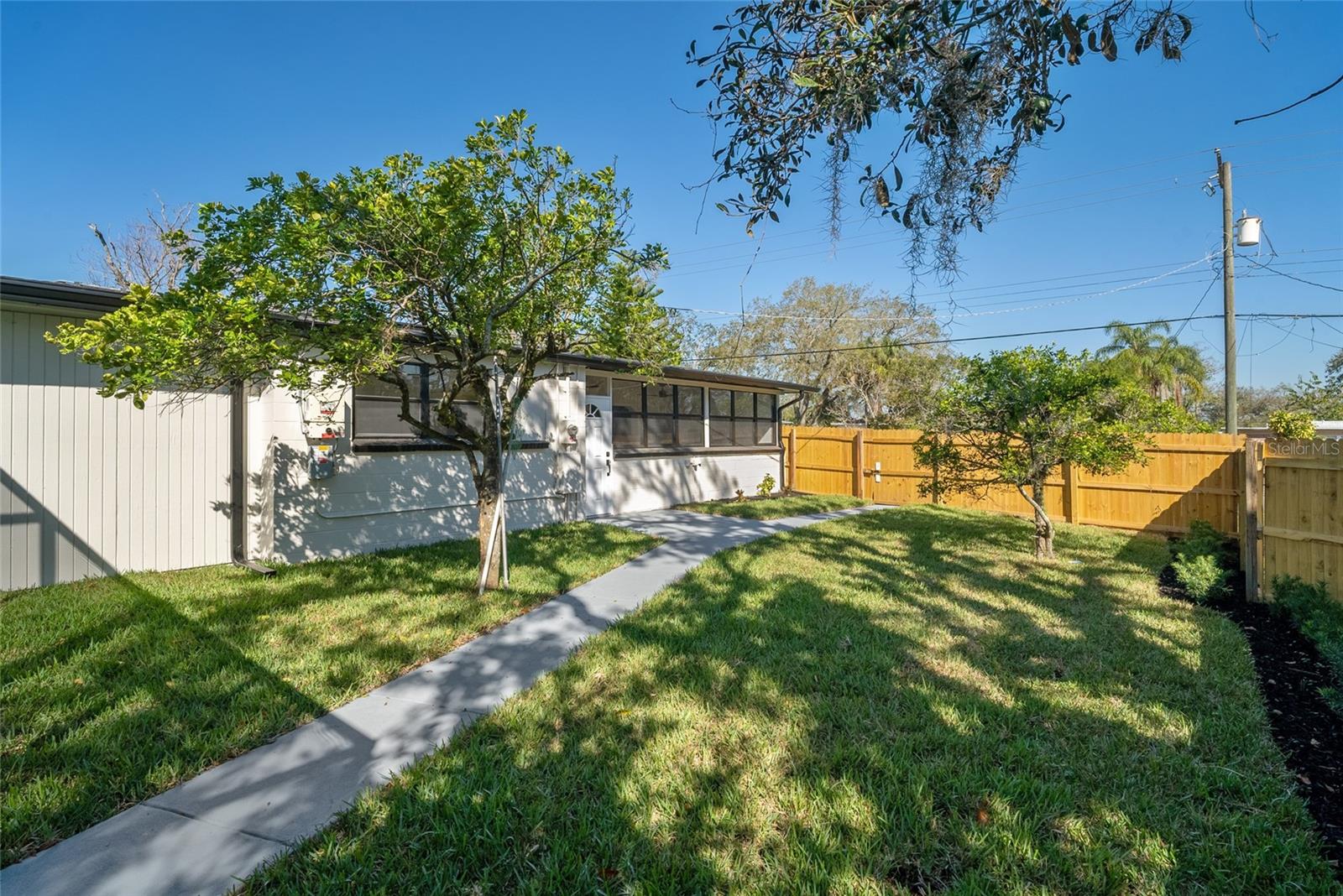 205 MISSION HILLS AVE, TEMPLE TERRACE, FL, 33617