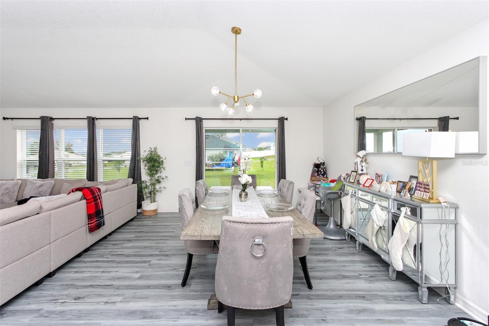 2220 GLADIOLUS LN, MASCOTTE, FL, 34753