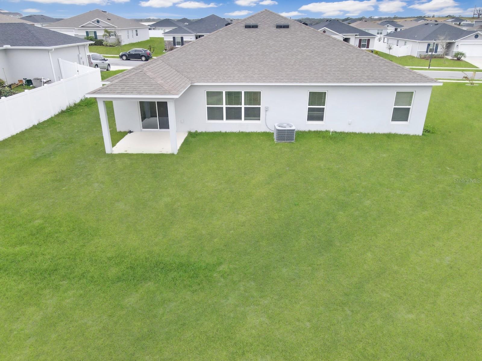 2220 GLADIOLUS LN, MASCOTTE, FL, 34753