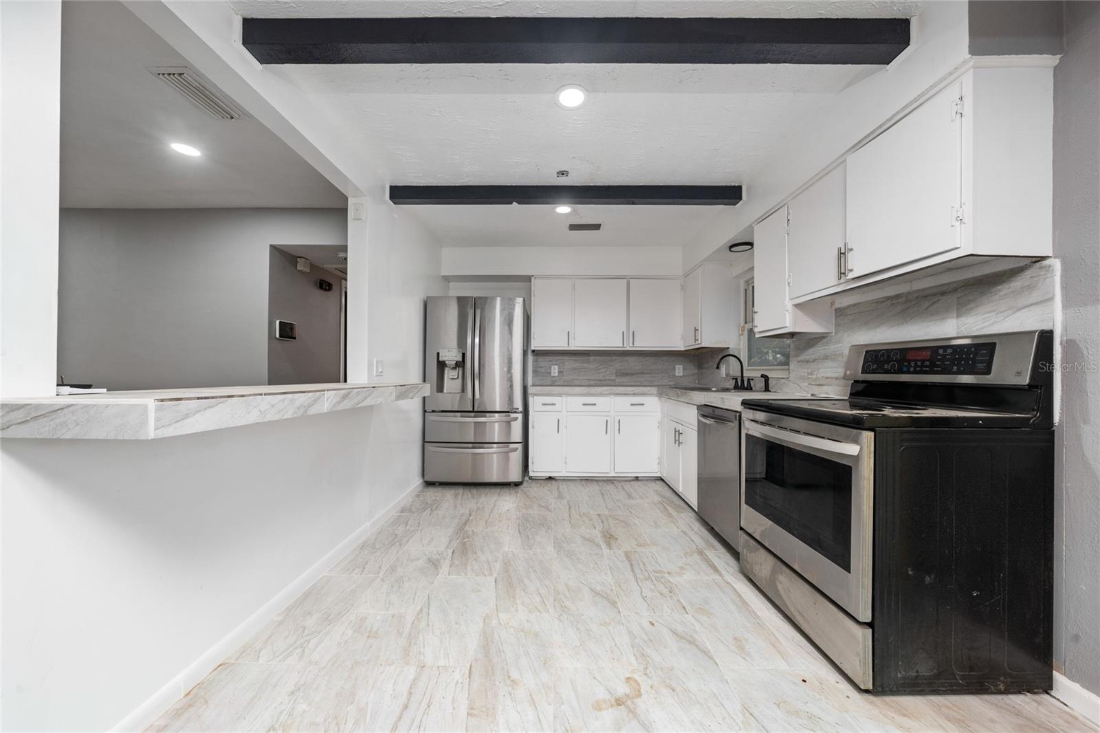 6531 HILL TOP RD, ORLANDO, FL, 32810